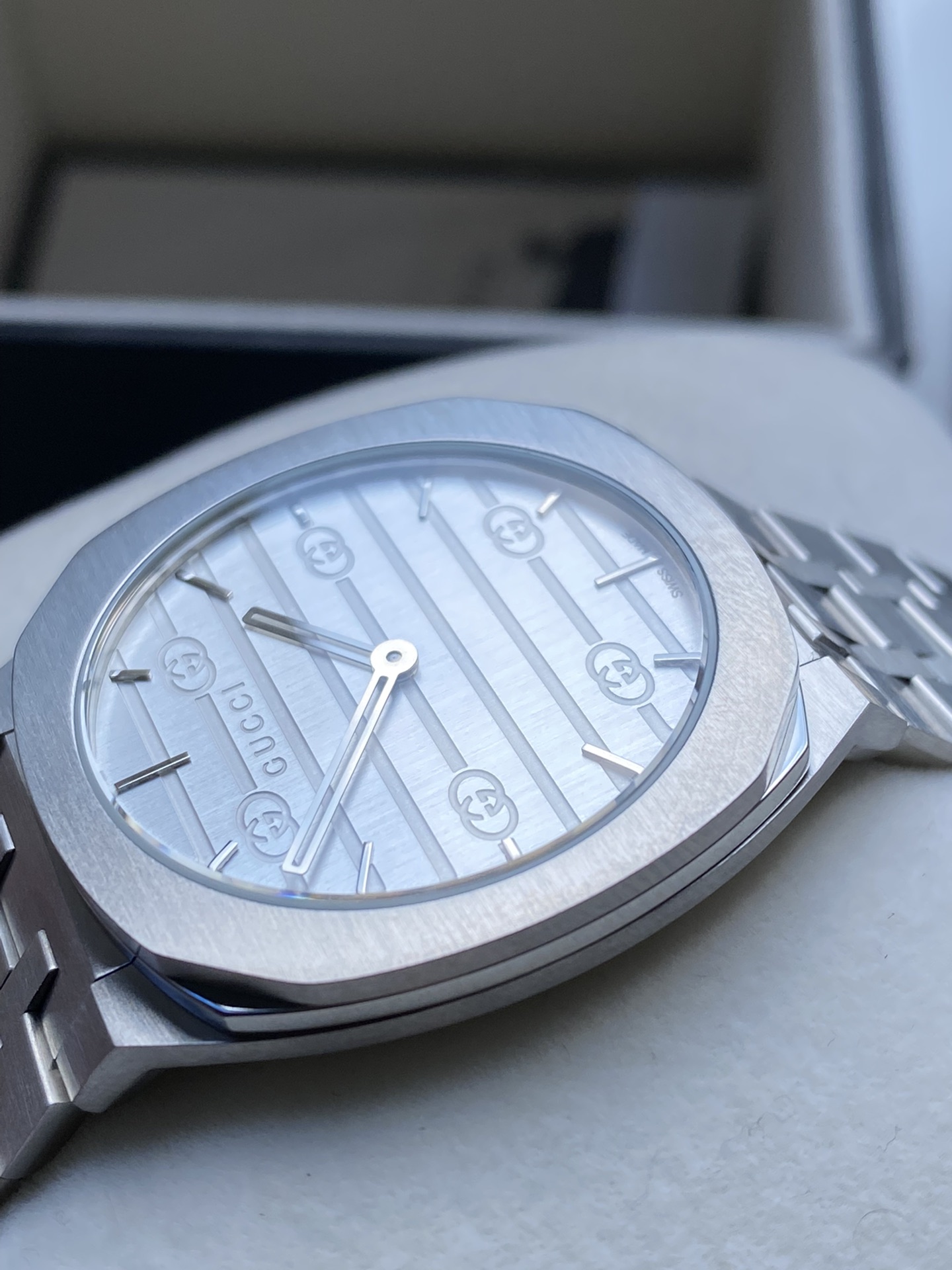 GUCCI 古驰25H系列腕表型号YA163407
