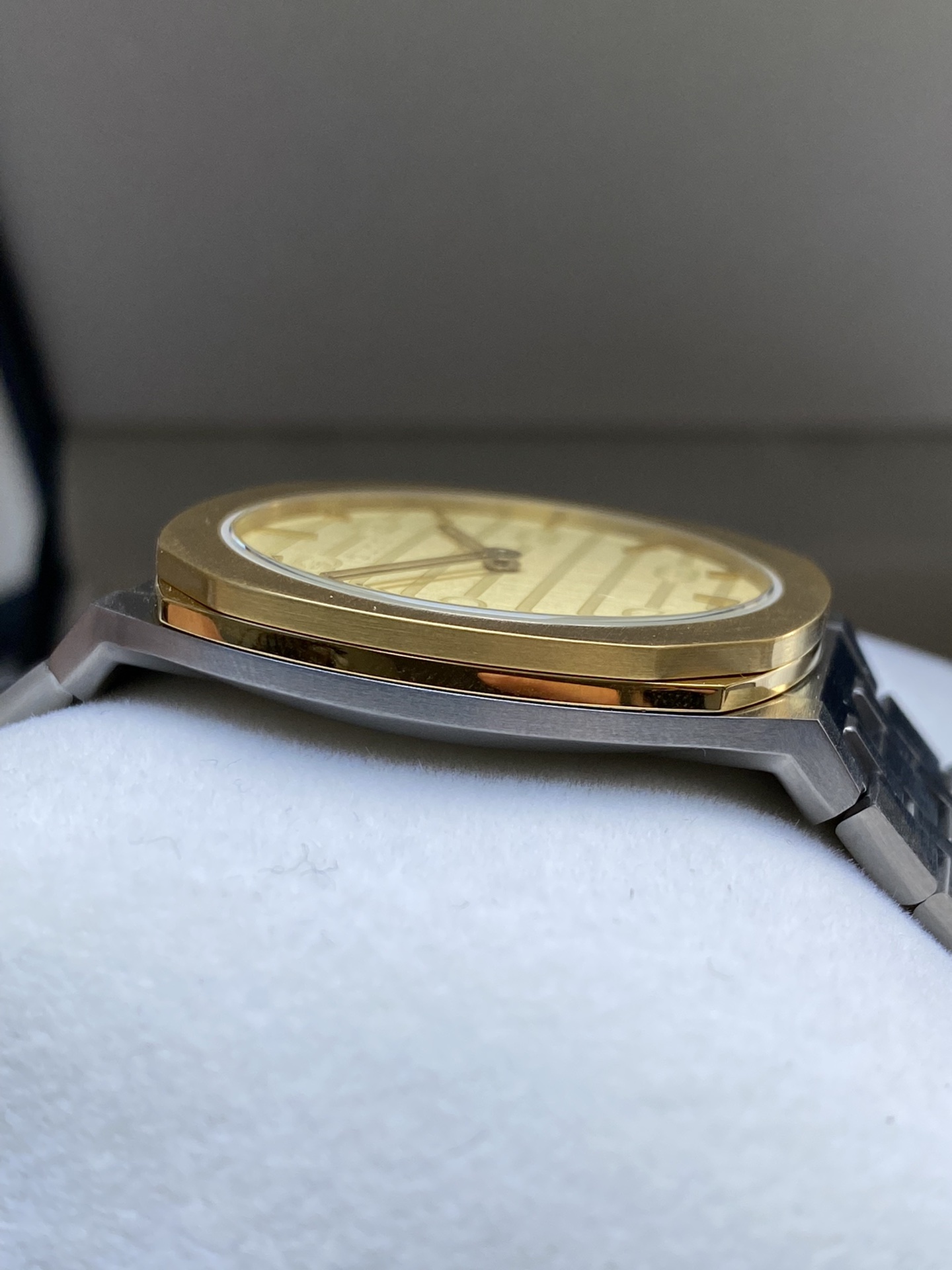 GUCCI 古驰25H系列腕表型号YA163407