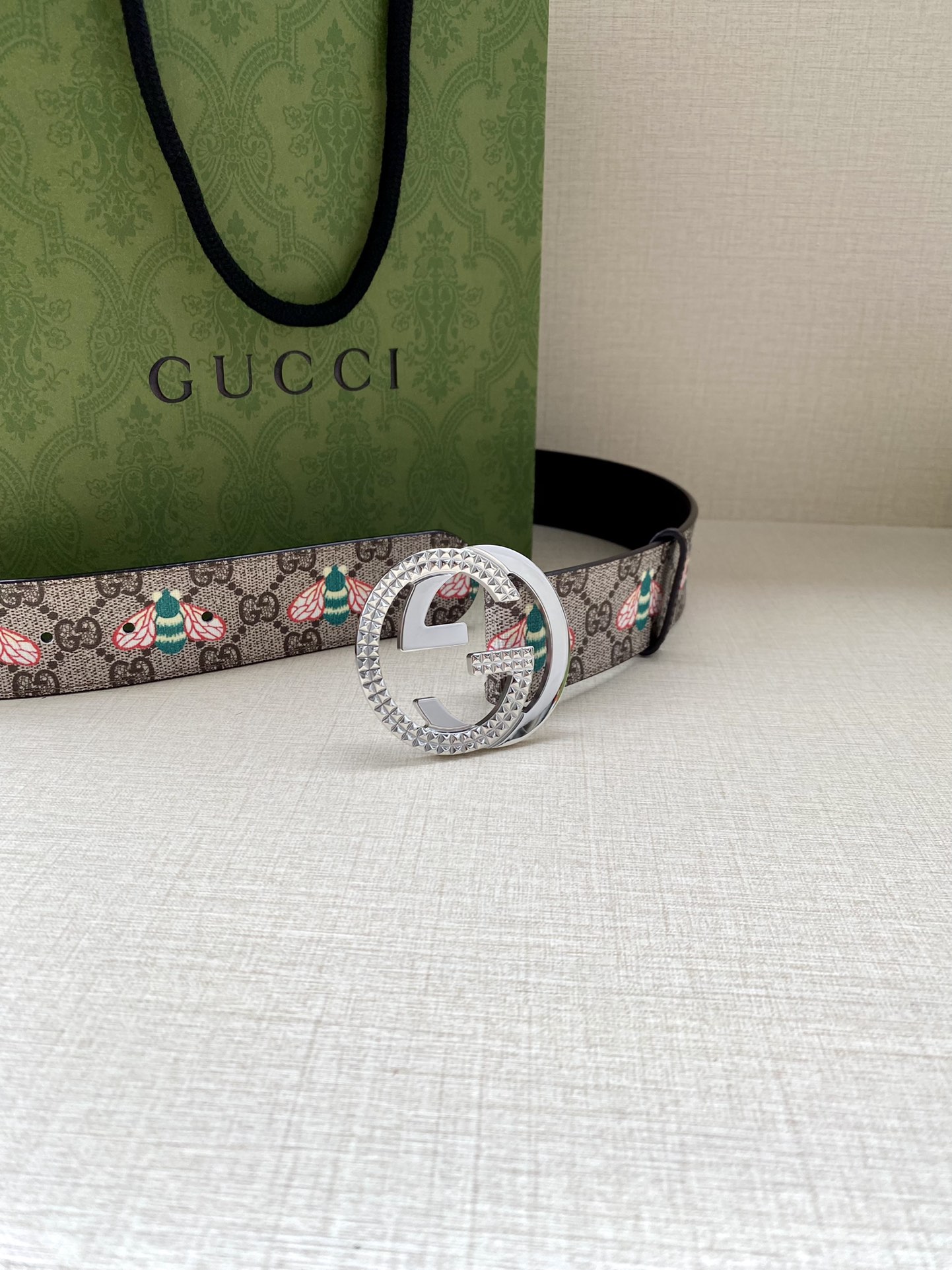 宽度4.0cmGUCCI蜜蜂图案是G