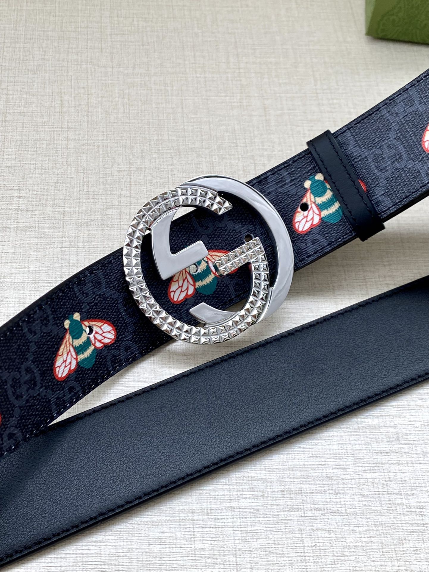 宽度4.0cmGUCCI蜜蜂图案是G