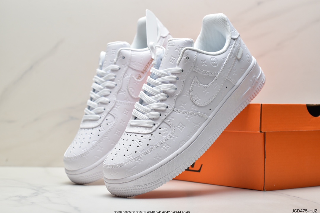 180 路易威登 LV×Nike Air Force 1 Low 07 空军一号 纯白花纹 LV3369-100-莆田鞋,莆田鞋货源,高仿鞋,高仿鞋货源,安福档口,莆田高仿鞋,莆田鞋批发,高仿鞋批发,莆田高仿运动鞋,高仿运动鞋,莆田运动鞋 180 路易威登 LV×Nike Air Force 1 Low 07 空军一号 纯白花纹 LV3369-100