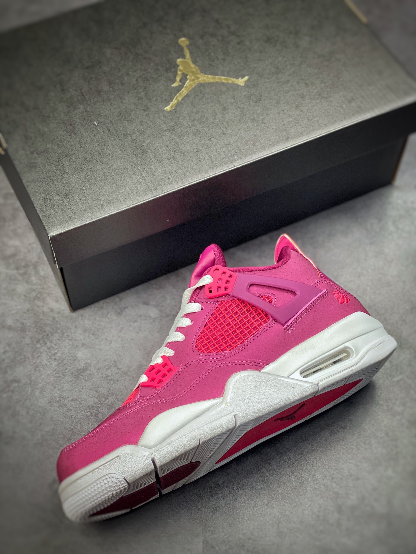 260 Air Jordan 4 乔丹实战篮球鞋 48772-561-莆田鞋,莆田鞋货源,高仿鞋,高仿鞋货源,安福档口,莆田高仿鞋,莆田鞋批发,高仿鞋批发,莆田高仿运动鞋,高仿运动鞋,莆田运动鞋 260 Air Jordan 4 乔丹实战篮球鞋 48772-561