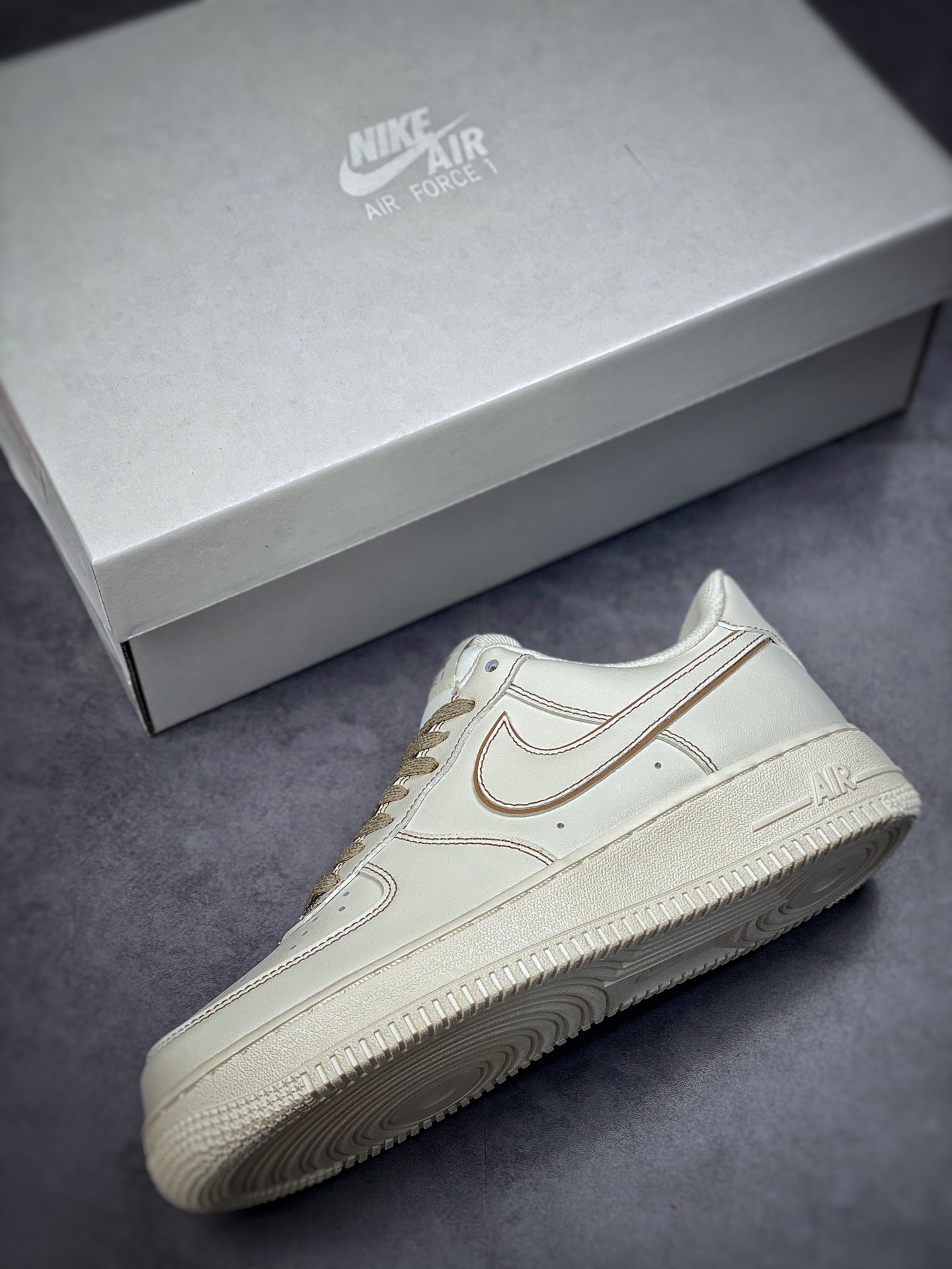 220 Nike Air Force 1 Low 07 米金满天星 315122-808-莆田鞋,莆田鞋货源,高仿鞋,高仿鞋货源,安福档口,莆田高仿鞋,莆田鞋批发,高仿鞋批发,莆田高仿运动鞋,高仿运动鞋,莆田运动鞋 220 Nike Air Force 1 Low 07 米金满天星 315122-808