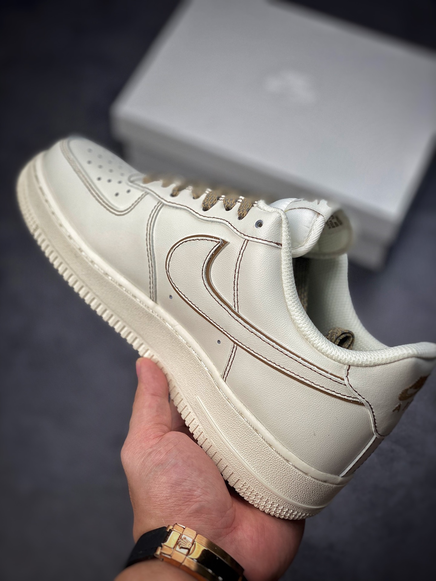 220 Nike Air Force 1 Low 07 米金满天星 315122-808-莆田鞋,莆田鞋货源,高仿鞋,高仿鞋货源,安福档口,莆田高仿鞋,莆田鞋批发,高仿鞋批发,莆田高仿运动鞋,高仿运动鞋,莆田运动鞋 220 Nike Air Force 1 Low 07 米金满天星 315122-808