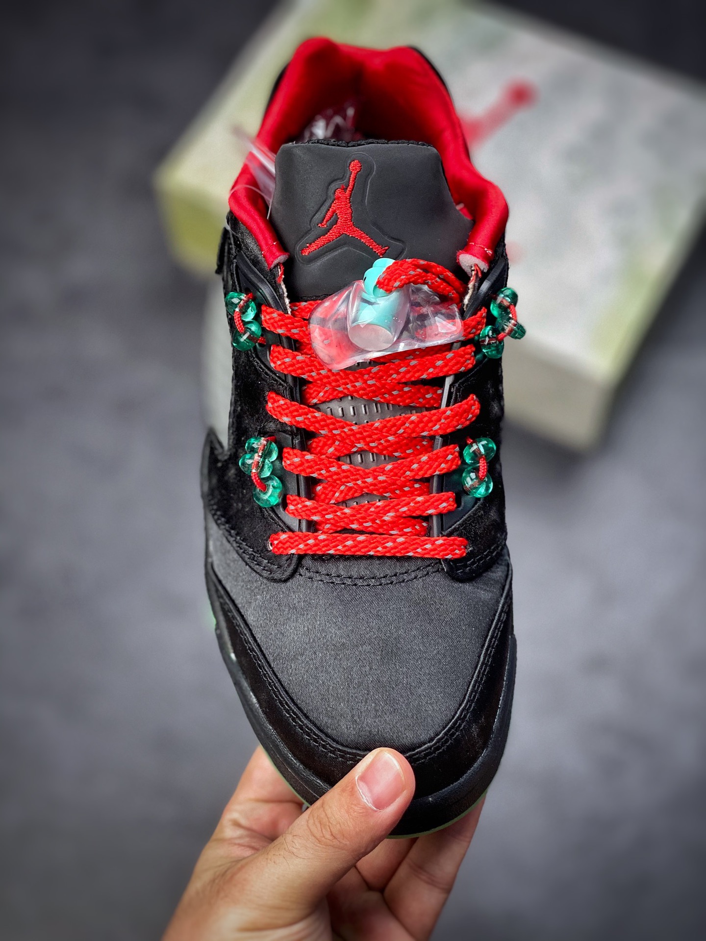 260 Clot x Air Jordan 5 Retro Low ”CNY” AJ5 乔5中国年黑红丝绸翡翠夜光撕撕乐DM4640-036-莆田鞋,莆田鞋货源,高仿鞋,高仿鞋货源,安福档口,莆田高仿鞋,莆田鞋批发,高仿鞋批发,莆田高仿运动鞋,高仿运动鞋,莆田运动鞋 260 Clot x Air Jordan 5 Retro Low ”CNY” AJ5 乔5中国年黑红丝绸翡翠夜光撕撕乐DM4640-036