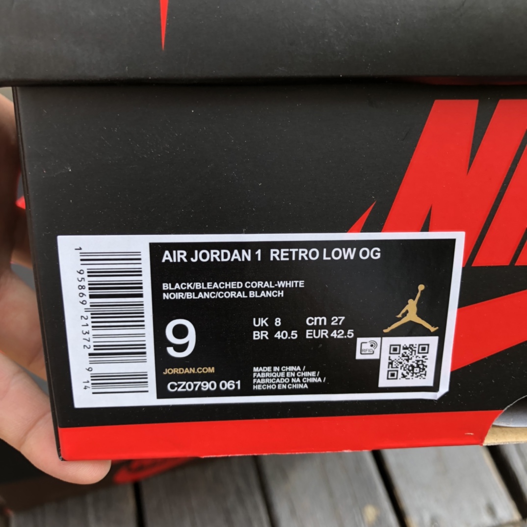 aj1低帮黑白粉头层皮料️中秋福利一波尺码40-47.5特价店主推荐款