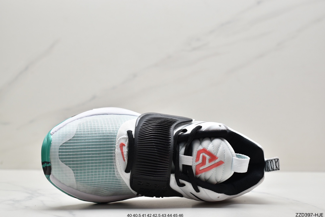 250 Nike Zoom Freak 3 字母哥三代 实战篮球鞋DA0695-400