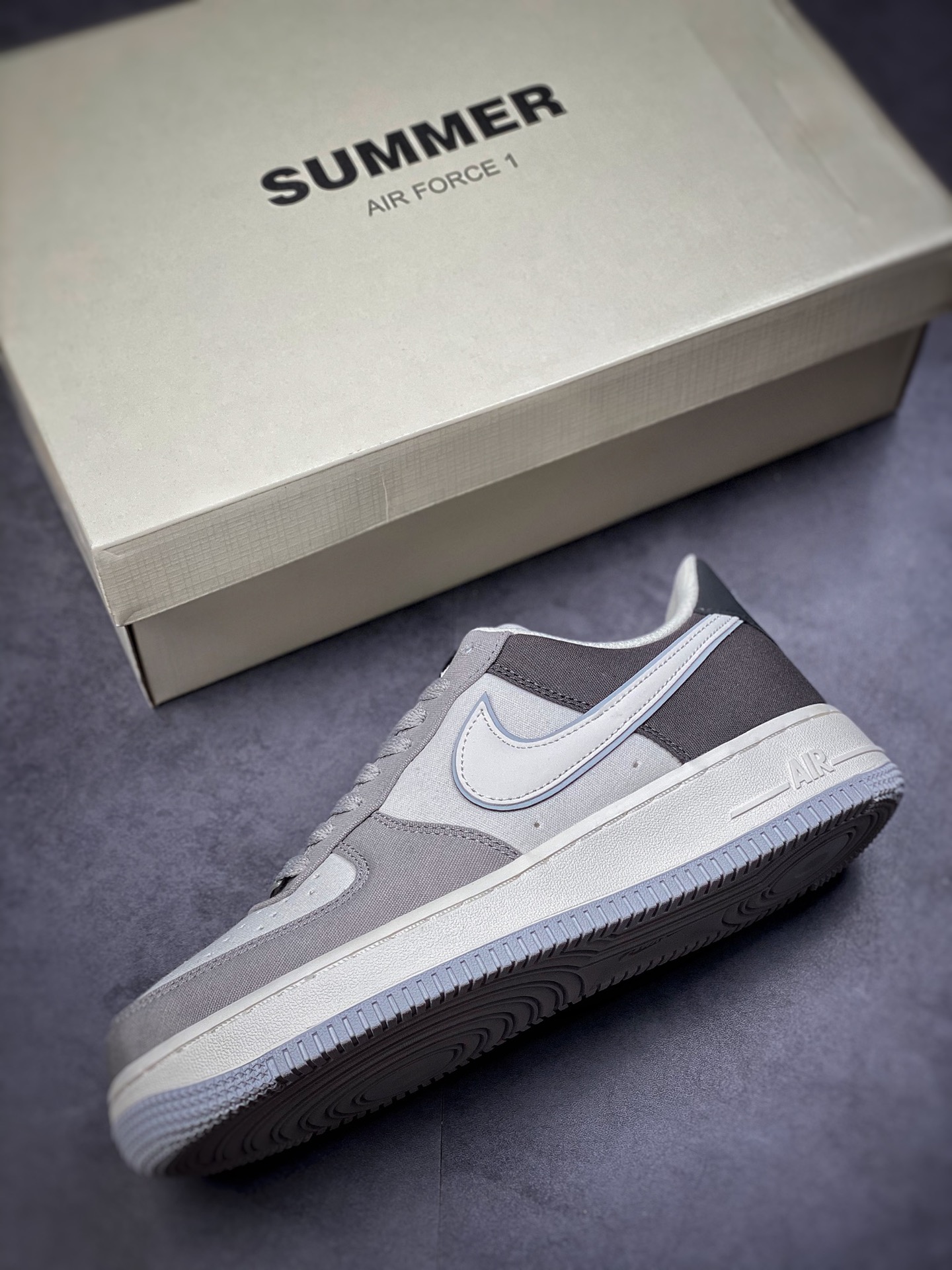 220 Nike Air Force 1 Low 07 浅灰牛筋布 DG2296-023-莆田鞋,莆田鞋货源,高仿鞋,高仿鞋货源,安福档口,莆田高仿鞋,莆田鞋批发,高仿鞋批发,莆田高仿运动鞋,高仿运动鞋,莆田运动鞋 220 Nike Air Force 1 Low 07 浅灰牛筋布 DG2296-023