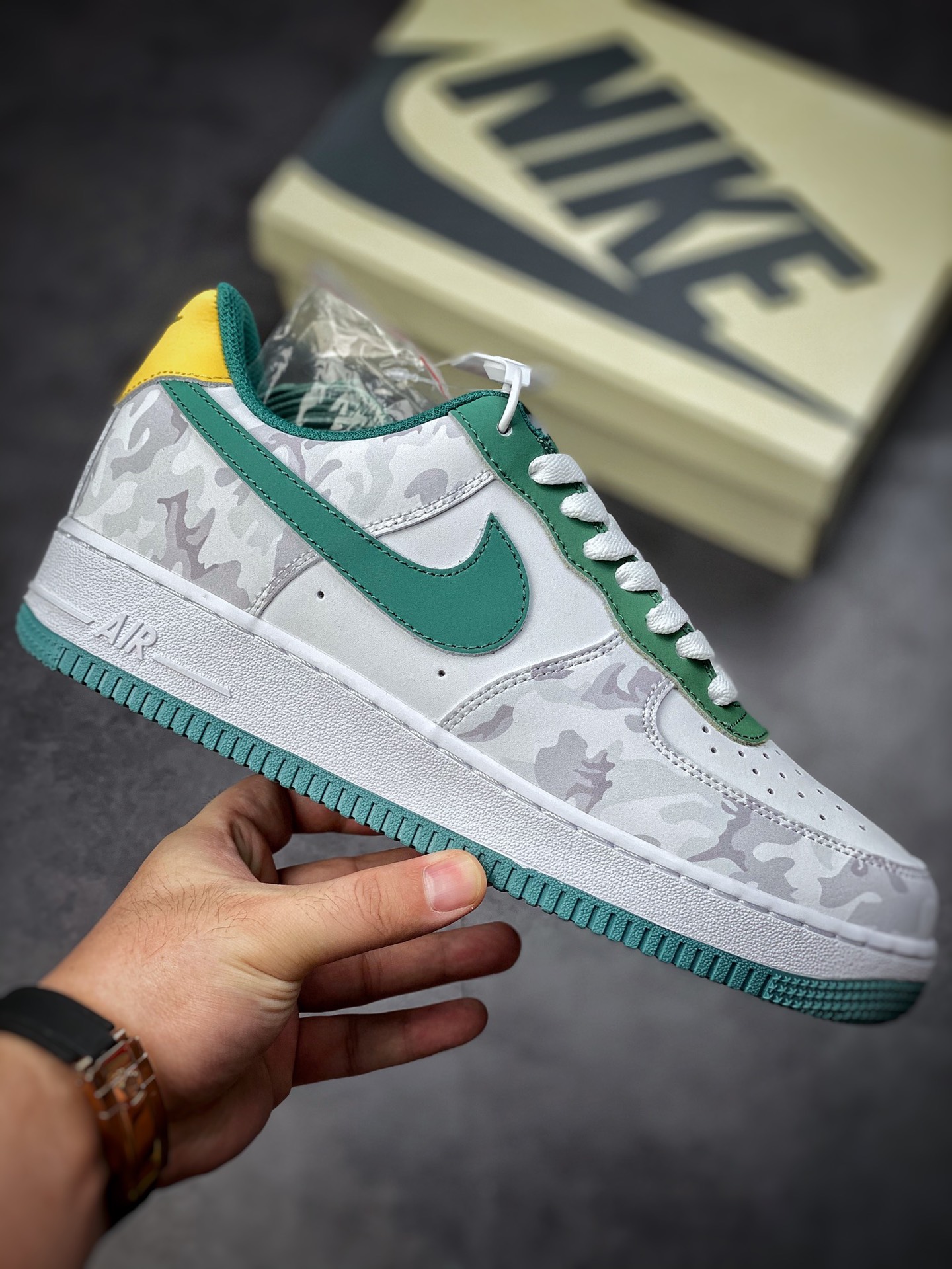 240 Nike Air Force 1 Low 07 迷彩白绿 AF1234-009