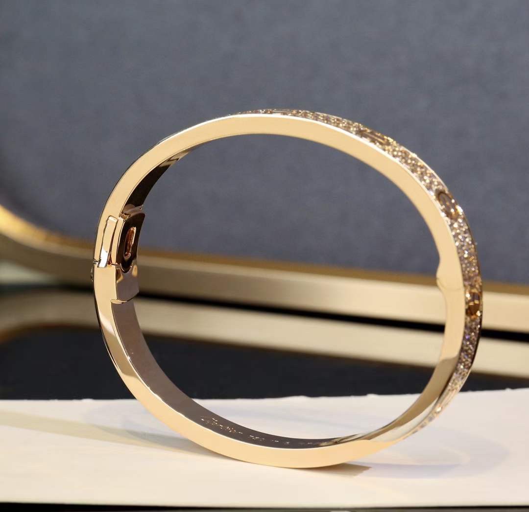 Cartier Cartier/卡地亚 款宽版满天星手镯