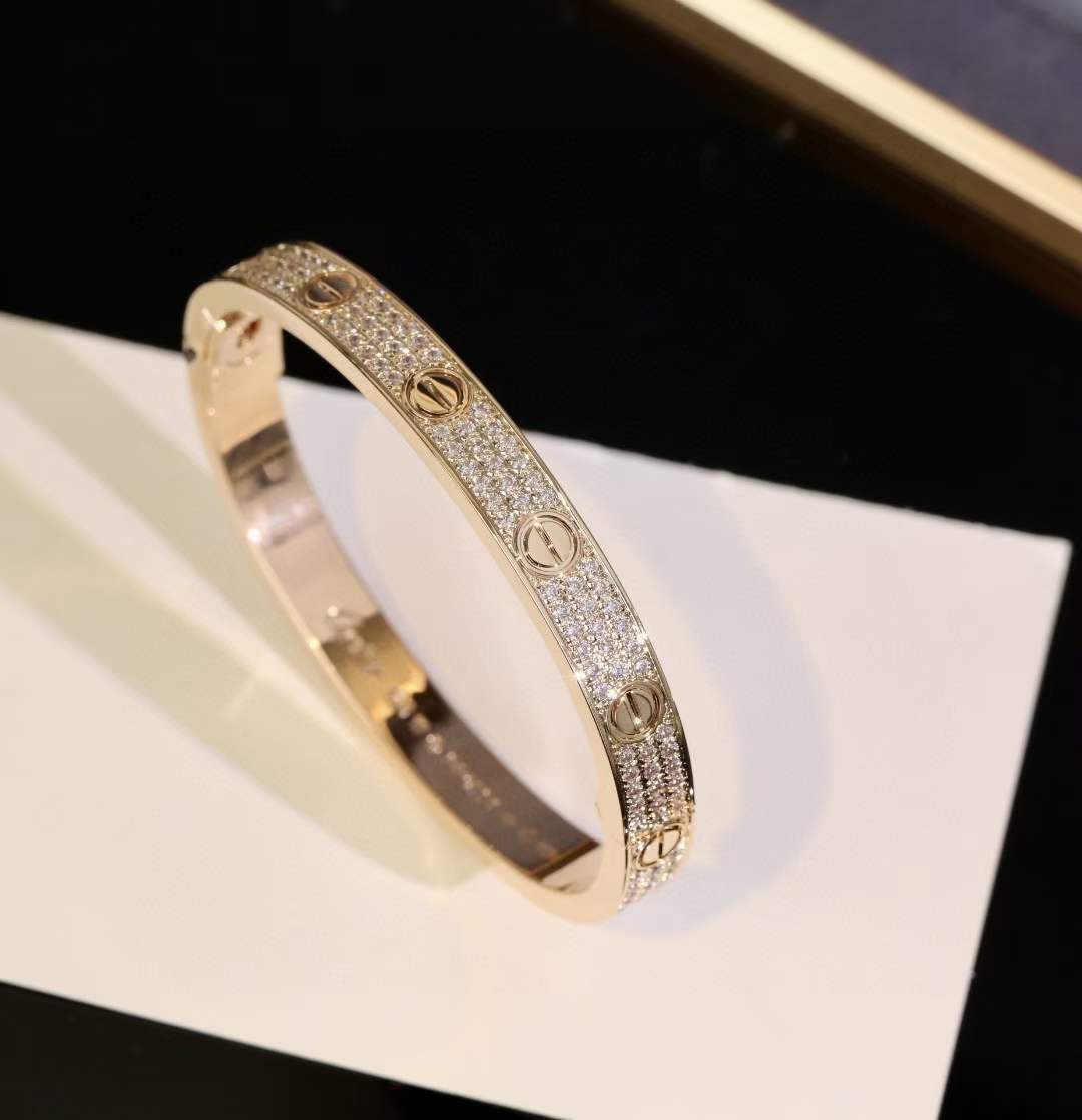 Cartier Cartier/卡地亚 款宽版满天星手镯