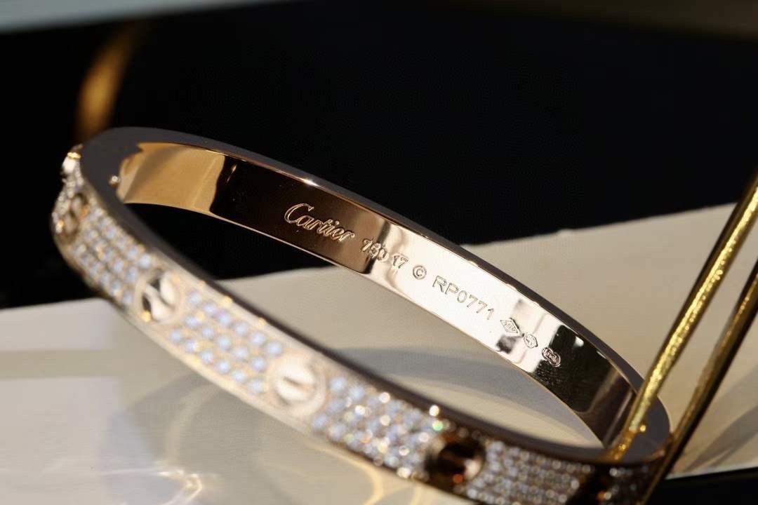Cartier Cartier/卡地亚 款宽版满天星手镯