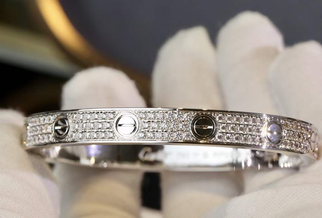 Cartier Cartier/卡地亚 经款典宽版满天手星镯 银色