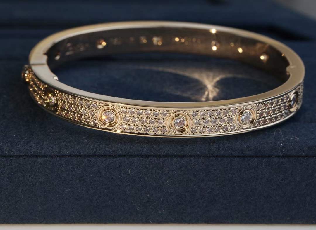 Cartier Cartier/卡地亚 玫瑰金主钻 宽满版天星手镯
