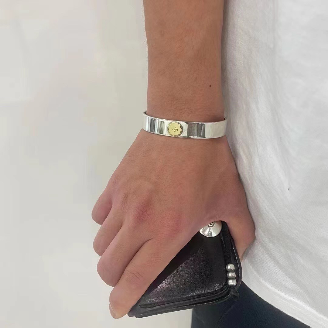 Takahashi Bangle