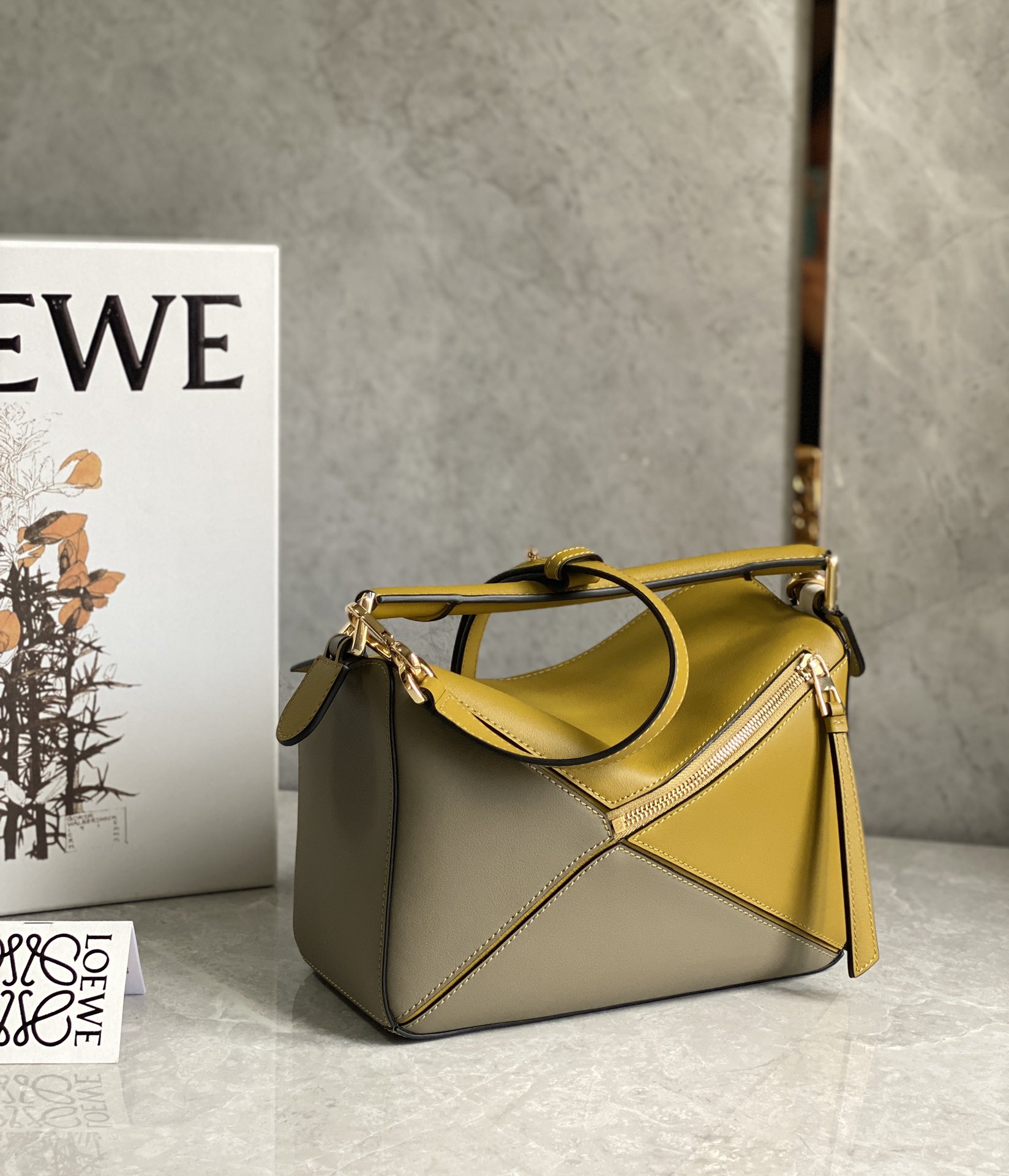 LOEWE罗意威 Puzzle bag 小号几何包 0189姜黄拼色24CM