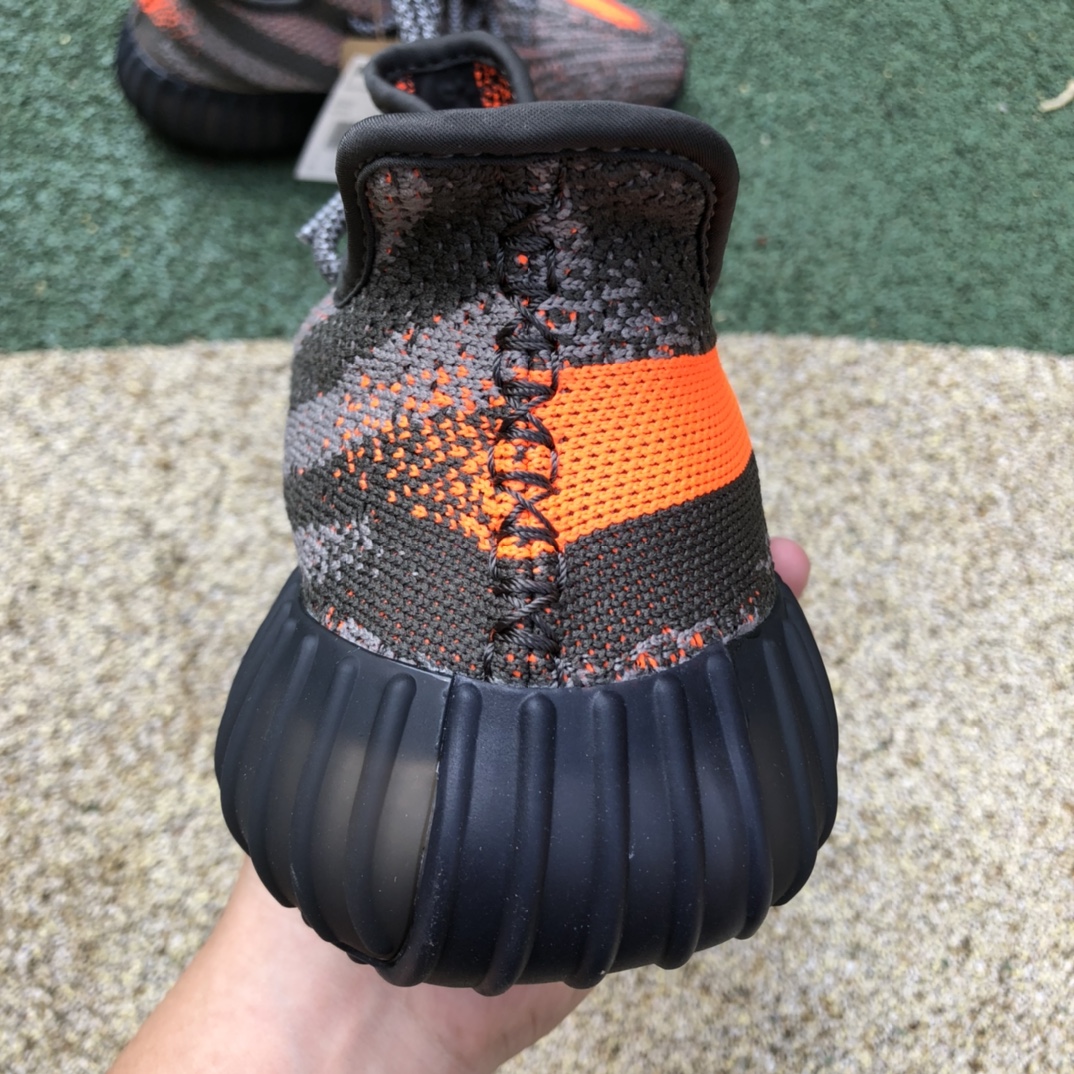 350v2 black gray orange pure original is too small 0.5-1 yards Adidas Yeezy 350 V2 black gray orange yeezy HQ7045