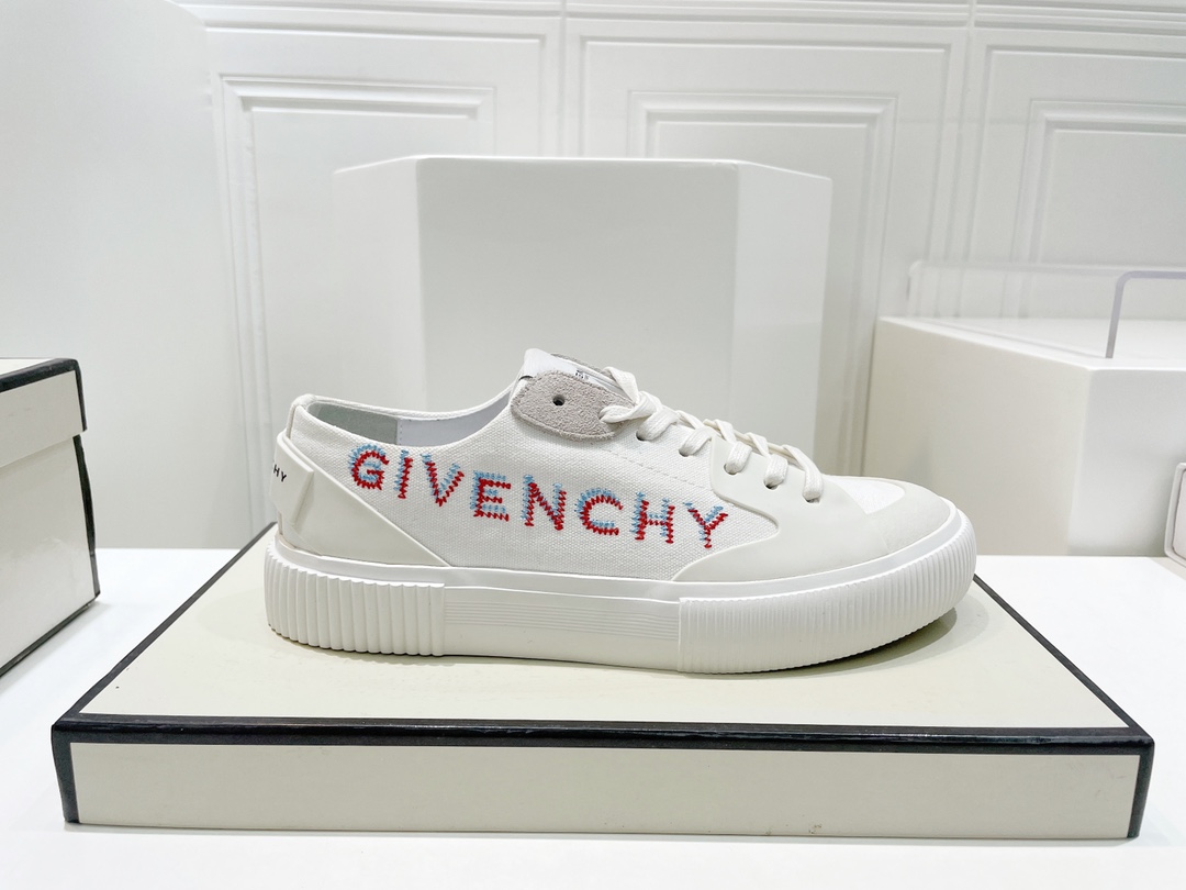 GIV Sneaker 2022 Spring Collection: Lightweight Materials, Embroidered Logos, Premium Design - 图片 5