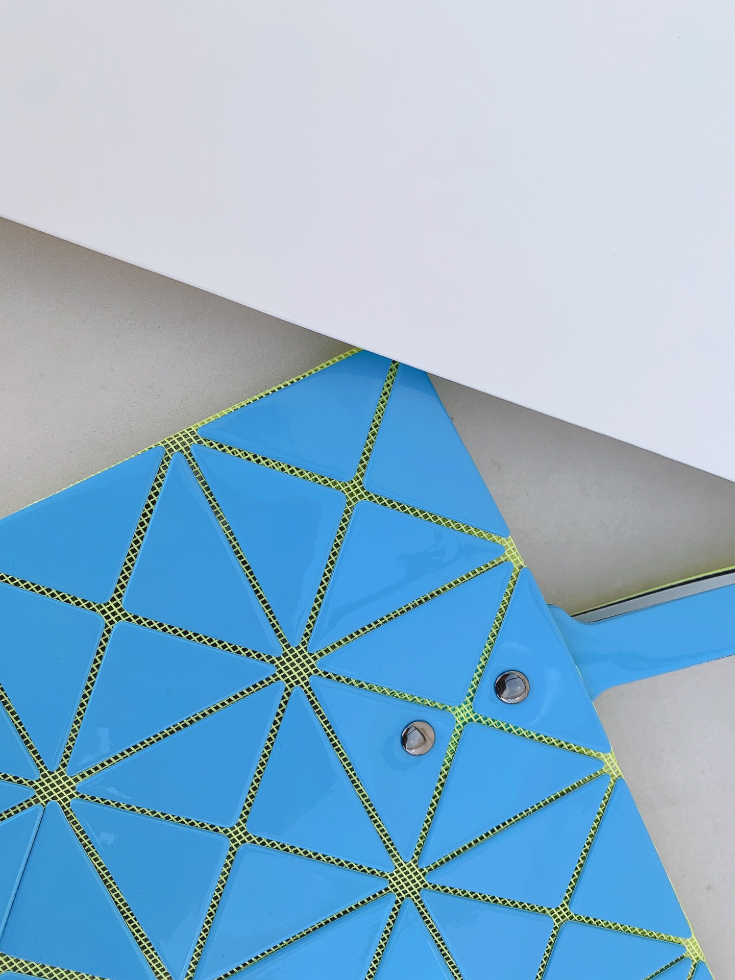 IsseyMiyake三宅一生 LUCENT GLOSS 系列手提袋0086