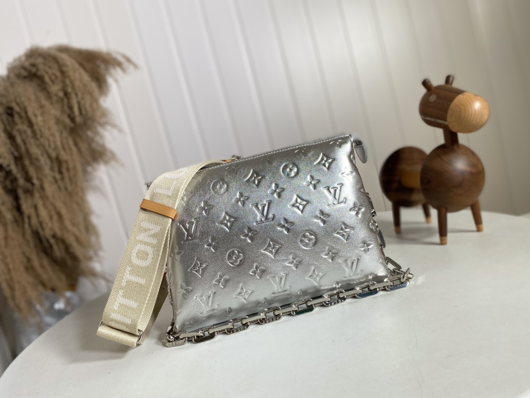 Louis Vuitton LV Coussin Bags Handbags Silver Sheepskin Spring/Summer Collection Baguette M57913