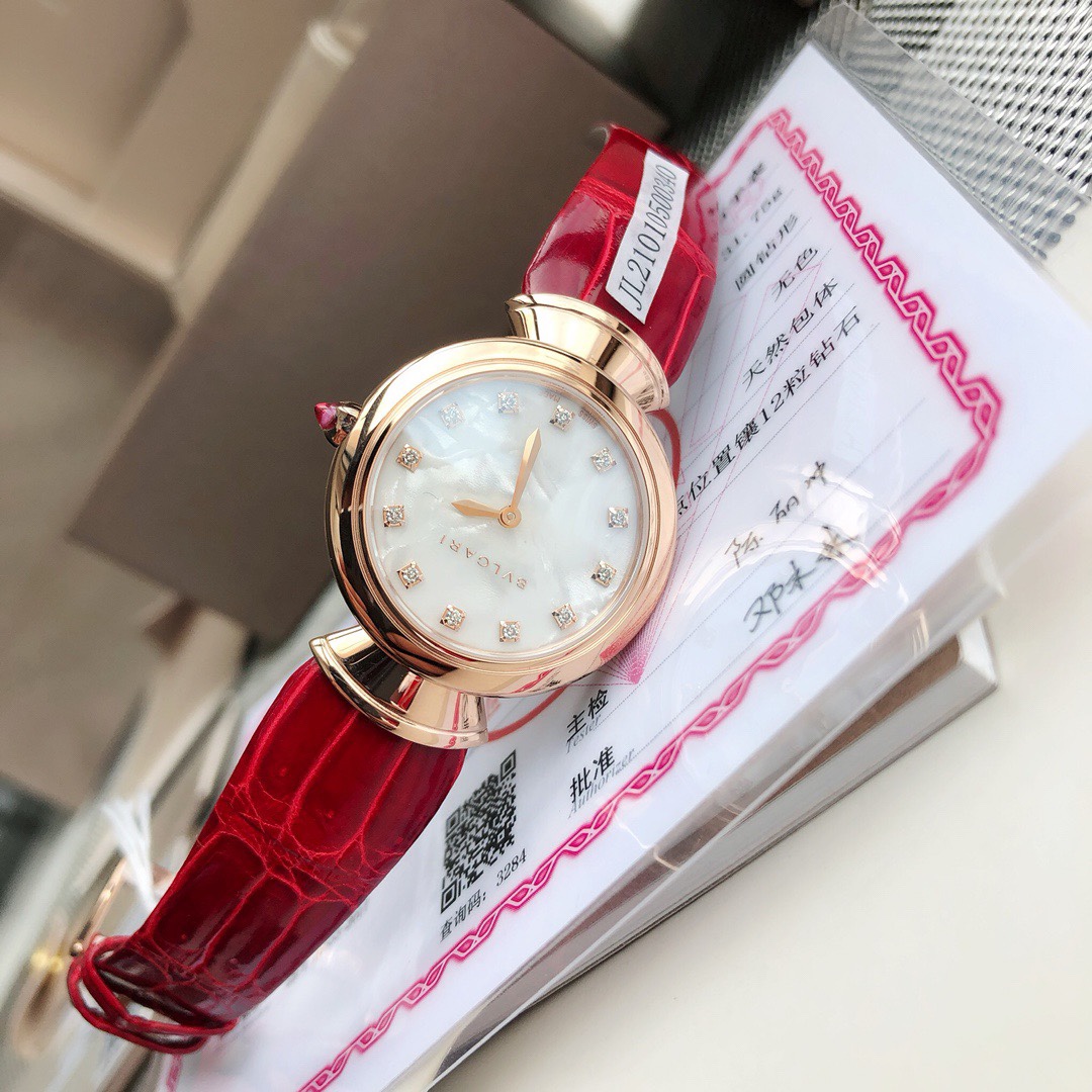品牌宝格丽推出的DIVAS’ DREAM女士石英腕表