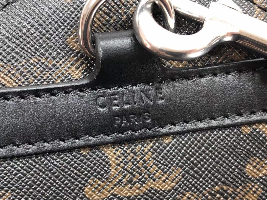 CELINE新款圆筒包上线标志印花圆筒包经典老花的颜色真的一年四季都很好搭配圆筒包真的是非常非常经典的一