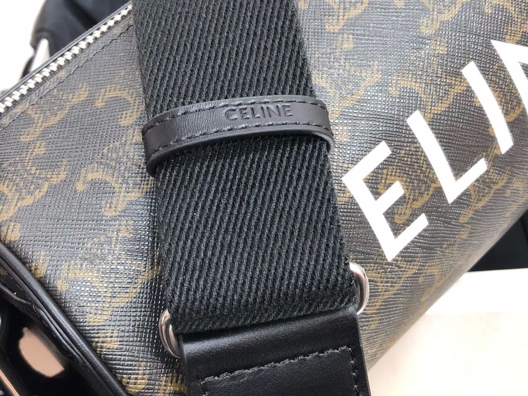 CELINE新款圆筒包上线标志印花圆筒包经典老花的颜色真的一年四季都很好搭配圆筒包真的是非常非常经典的一