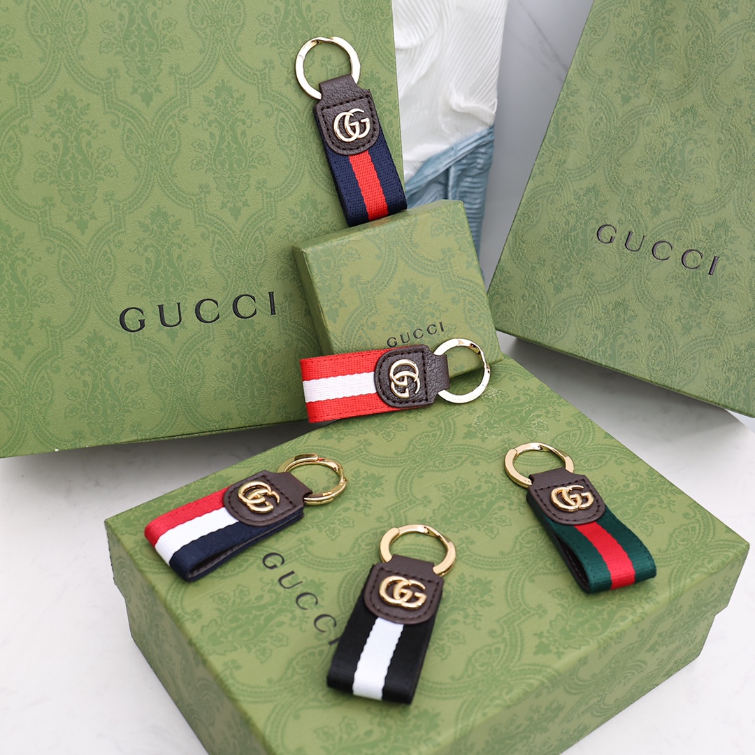 구찌 키링 131273 Gucci Accessories 썸네일 이미지