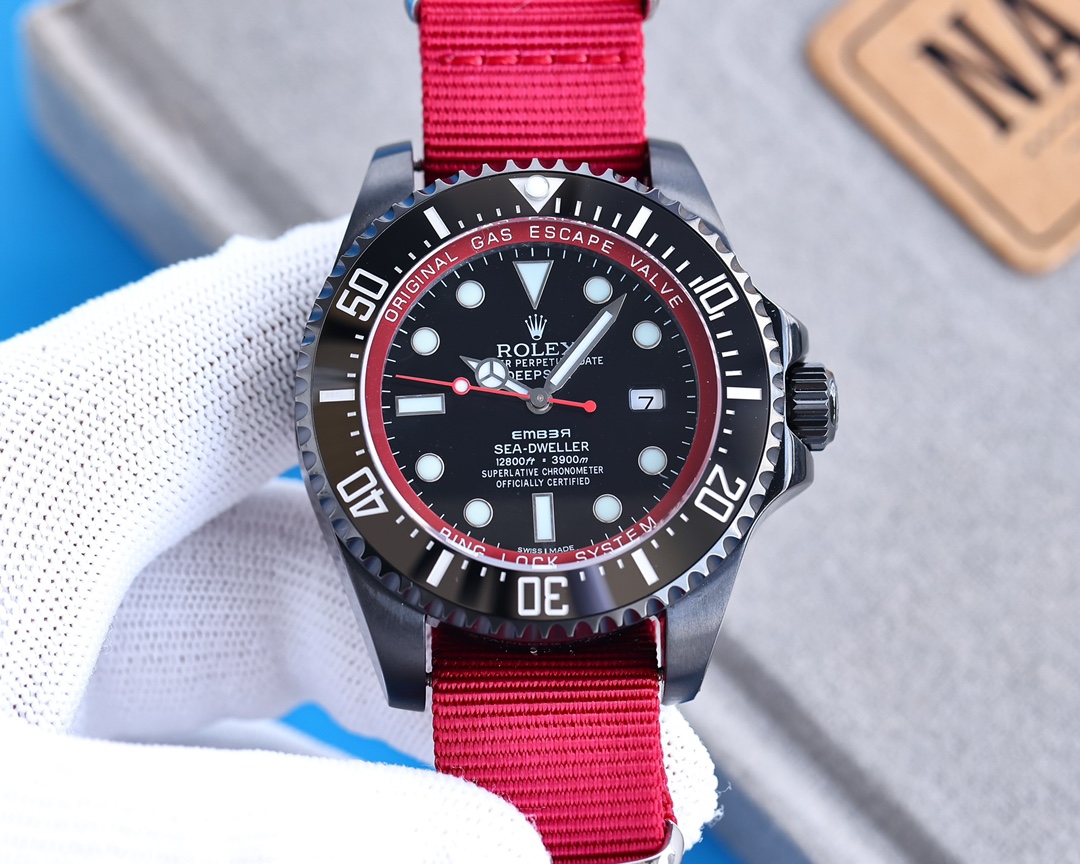 NO:393676,[44mm Ghost King] Dare to try again and innovate again - BLAKEN Rolex SEA deep diving series overseas customized version - 'Red and Green/Blue Demon' is coming in a stunning way. According to the strong request of watch friends, BLAKEN boldly launched - all black, Rolex with special significance - 'Red and Green/Blue Demon' adheres to the solid, stable and durable foundation of the Ghost King, and adopts VD vacuum negative ion electroplating technology and a hard black coat, which is not only more wear-resistant, but also uses Seagull 2836 movement!  It is long-lasting and stable. The red inner shadow and the second hand have the finishing touch, giving it a conspicuous and unique side. Inspired by the famous overseas modification agency BLAKEN is committed to continuing the eternal classic of Rolex, turning 'good' into 'classic' with BLAKEN fever modified storage box tools and a pair of worthy watch straps!  !  (The accessories are lost and do not support return and exchange) - Sincere work Welcome to all watch friends to appreciate it!  ,,rolex19860909【44mm鬼王】敢于尝试 再创新潮——BLAKEN劳力士SEA深潜系列海外定制版——“红绿/蓝魔”惊艳降临.据广大表友强烈要求.BLAKEN大胆推出——全黑色,具有特殊意义的劳力士——“红绿/蓝魔”秉承鬼王坚实,稳定,耐用的基础,采用VD真空负离子电镀技术,外加一层坚硬的黑色外衣,不仅更加抗磨,而且采用海鸥2836机芯！经久稳定.红色内影和秒针有画龙点睛之意,赋予其显眼,独特的一面.灵感来自海外著名改装机构——BLAKEN致力延续劳力士永恒的经典,让“好”变成“经典”配BLAKEN发烧改装收纳箱工具以及价值的表带一副！！（附带配件丢失不支持退换）- 诚意之作 欢迎各路表友品鉴！,,rolex,Watch