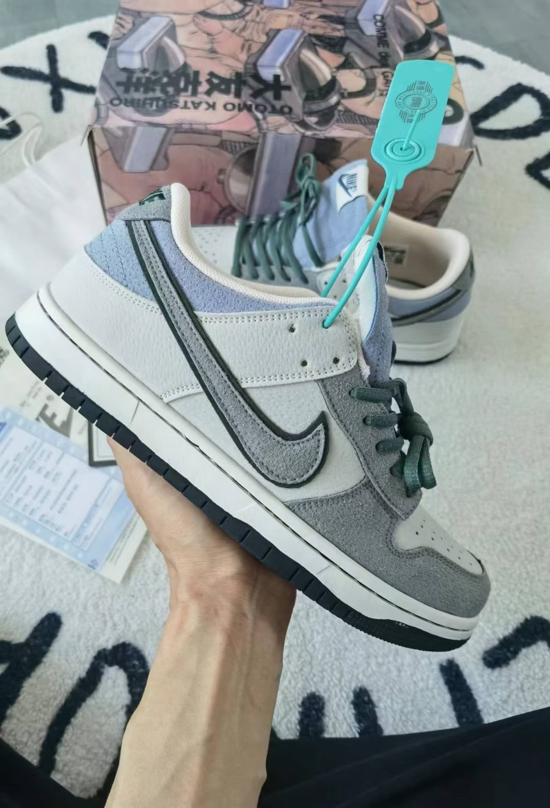 特价🔥🔥🔥💰 125
Nike SB Dunk Low Pro 低帮＂蒸汽男孩”，超纤皮鞋面，橡胶鞋底，真上线，手提袋证书发票都有，配件齐全，36-44鞋码，男女鞋，质量OK，新配色，速购吧！
