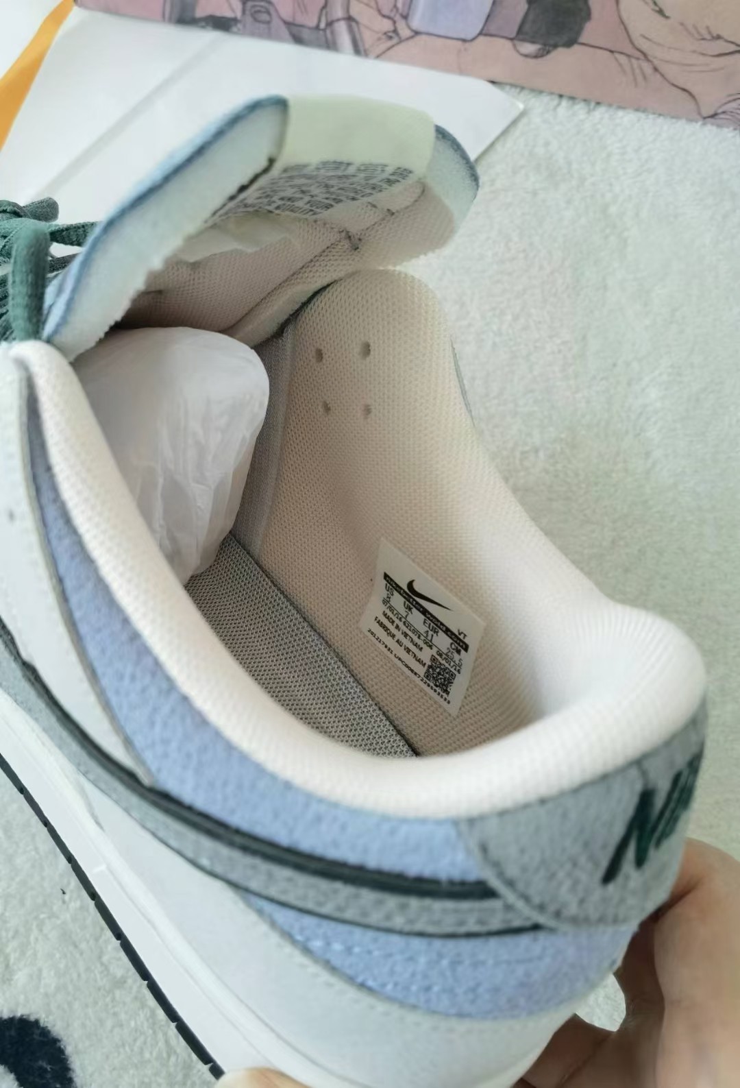 特价🔥🔥🔥💰 125
Nike SB Dunk Low Pro 低帮＂蒸汽男孩”，超纤皮鞋面，橡胶鞋底，真上线，手提袋证书发票都有，配件齐全，36-44鞋码，男女鞋，质量OK，新配色，速购吧！