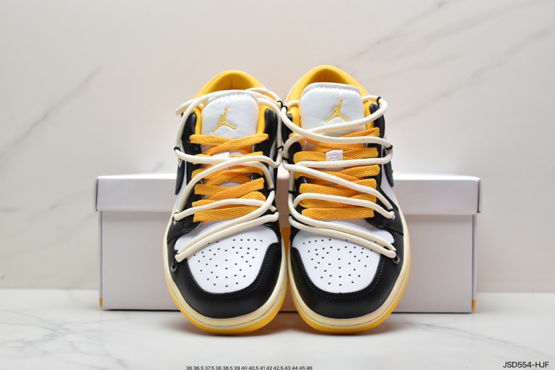 200 Futura x Nike Dunk Low SB联名 解构绑带滑板鞋DJ6188-100
