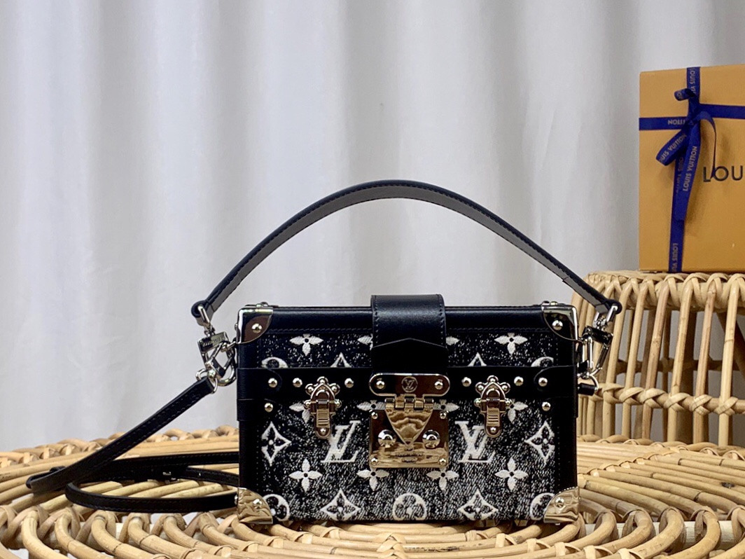 Online
 Louis Vuitton LV Petite Malle Bags Handbags Black Cowhide m59363