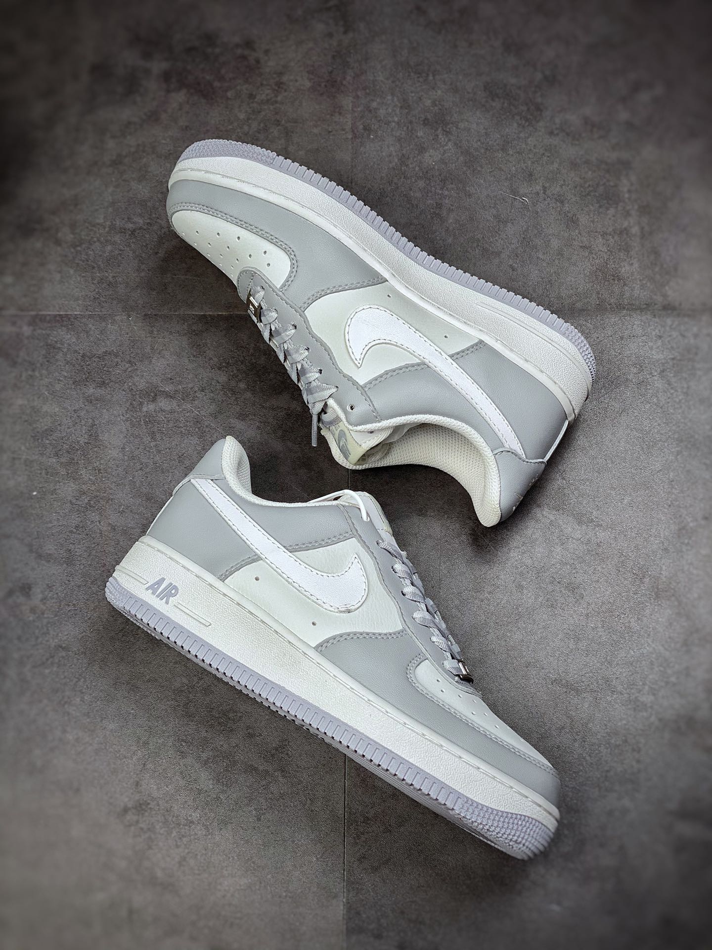 220 Nike Air Force 1 Low 07 灰白CW188- 606