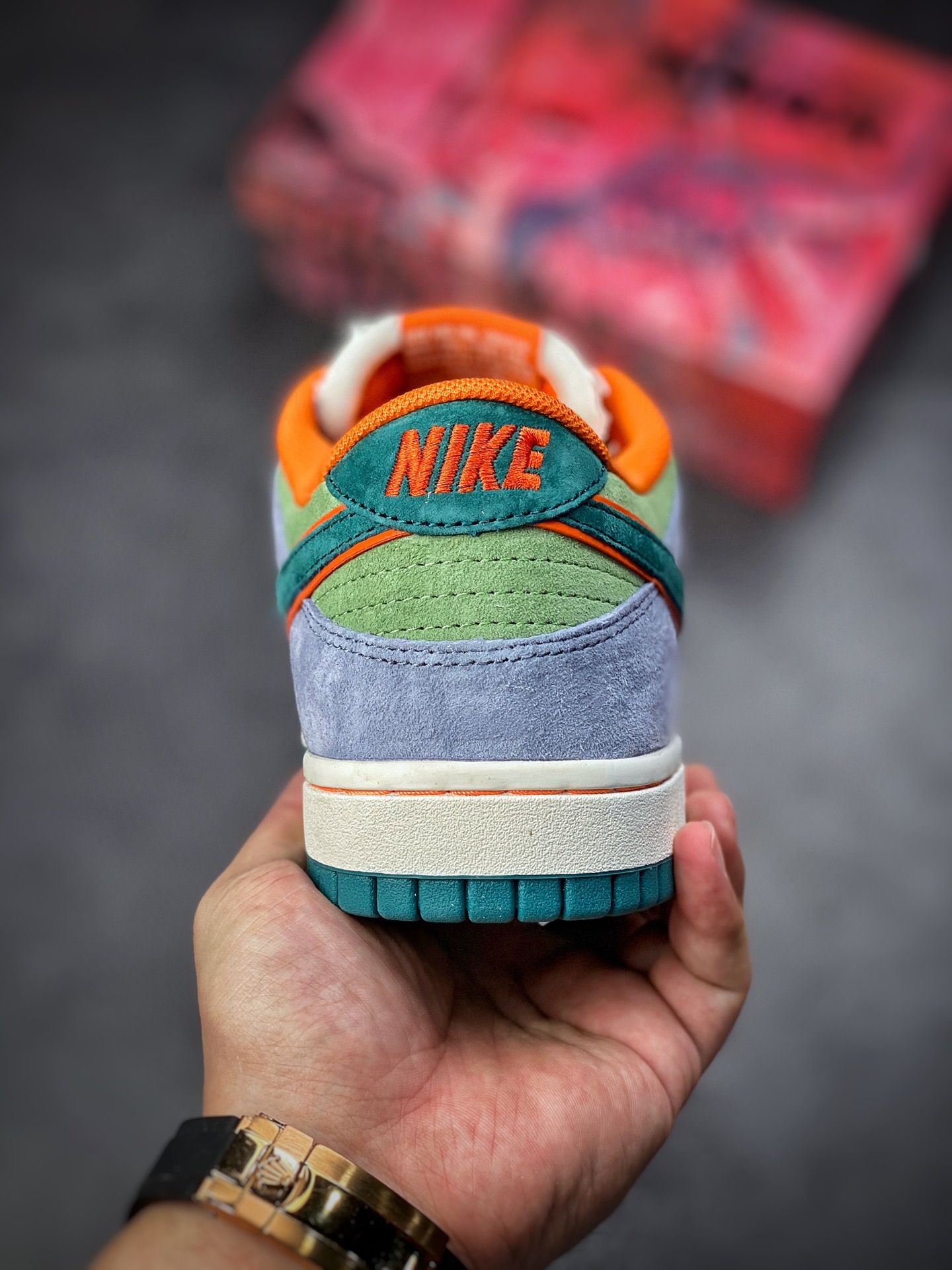 200 #性价比版本 Otomo Katsuhiro x Nike SB Dunk Low ”Steamboy OST”  大友克洋联名 LF0039-017