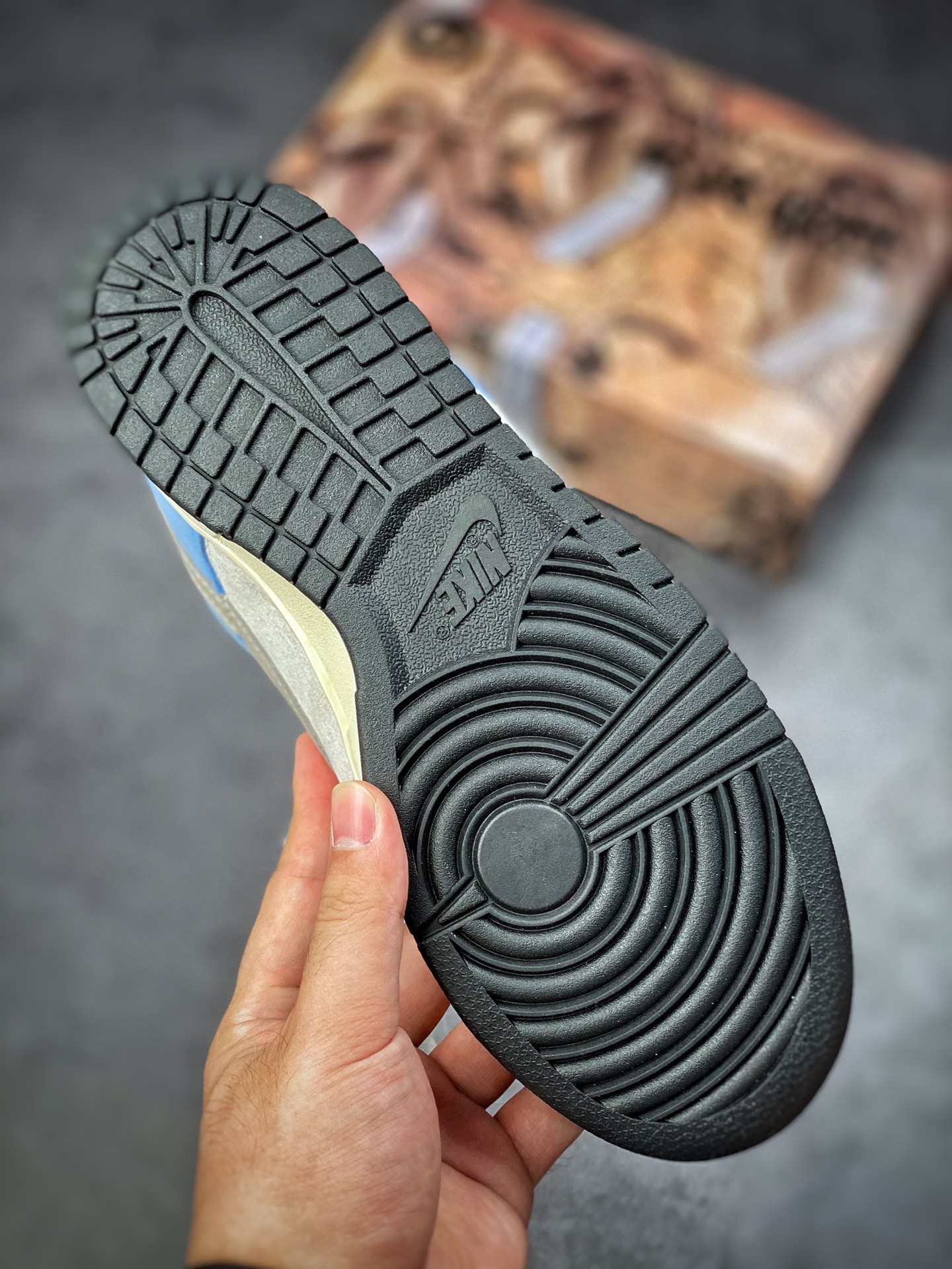 320 Otomo Katsujiro x Nike Dunk SB Low ”Steamboy OST” 大友克洋联名DO7412-987