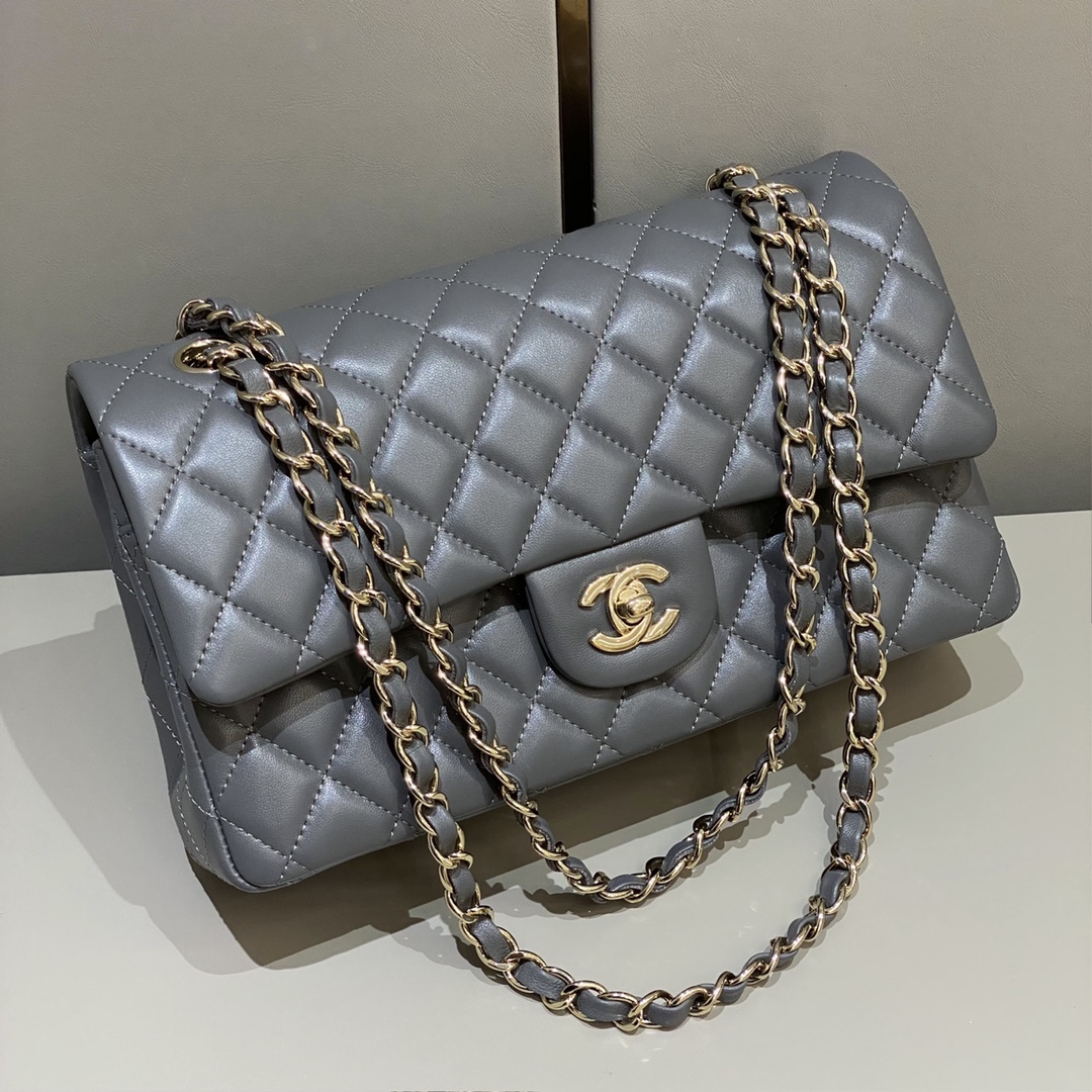 샤넬 가방 25cm 고급 그레이 연금장 램스킨 32828