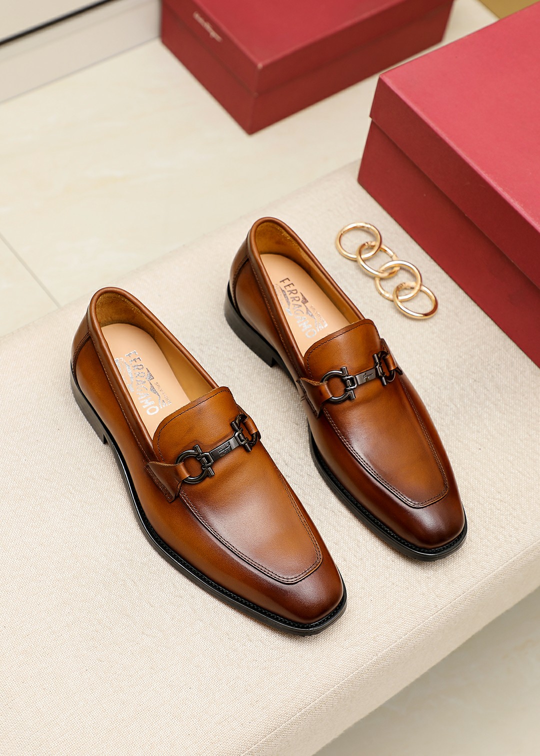 J0  Ferragamo 菲拉格慕 休闲皮鞋正码