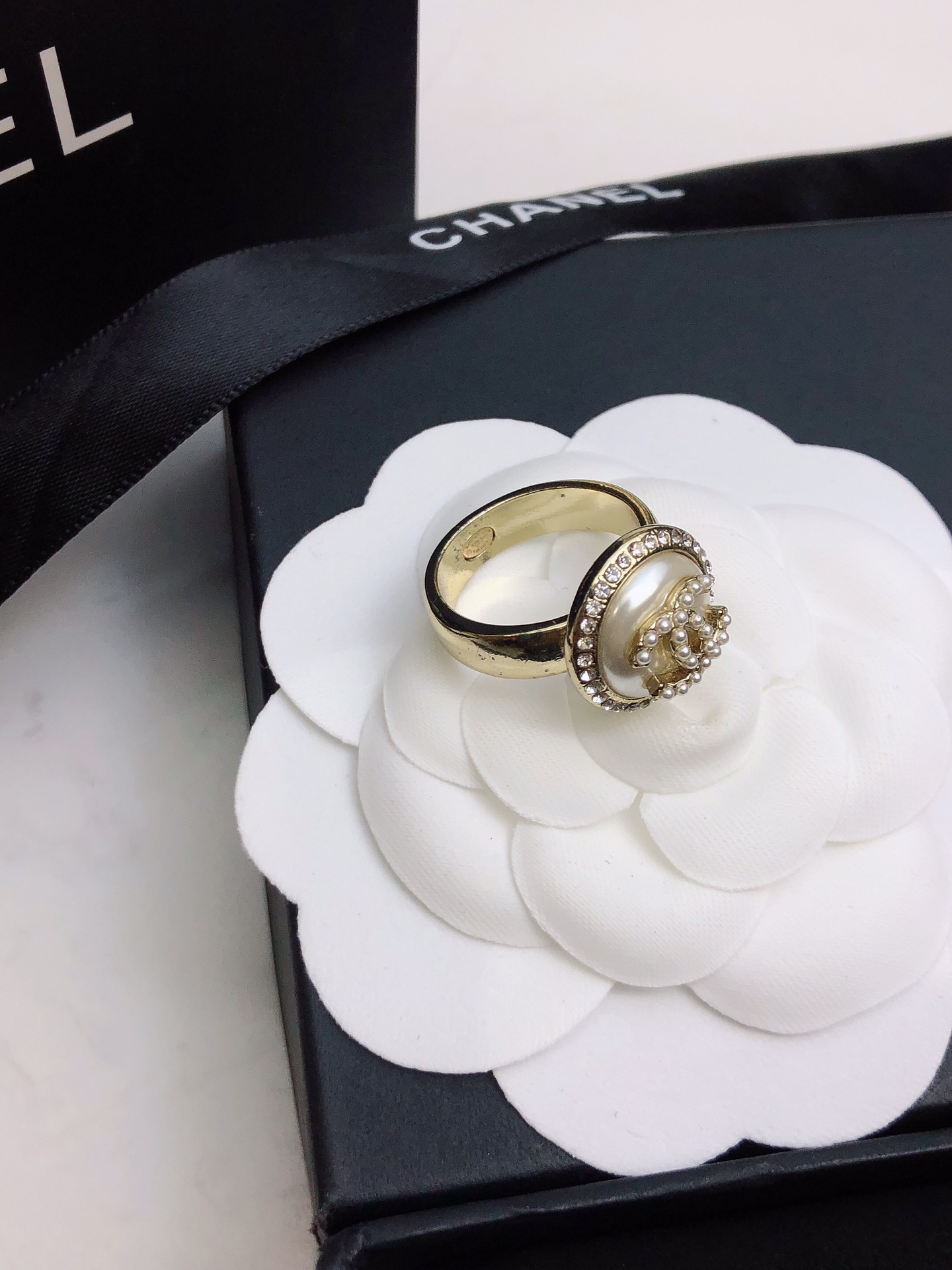 Chanel Haute Couture Haute Couture Fine Jewelry Necklace Bracelet Ring 2