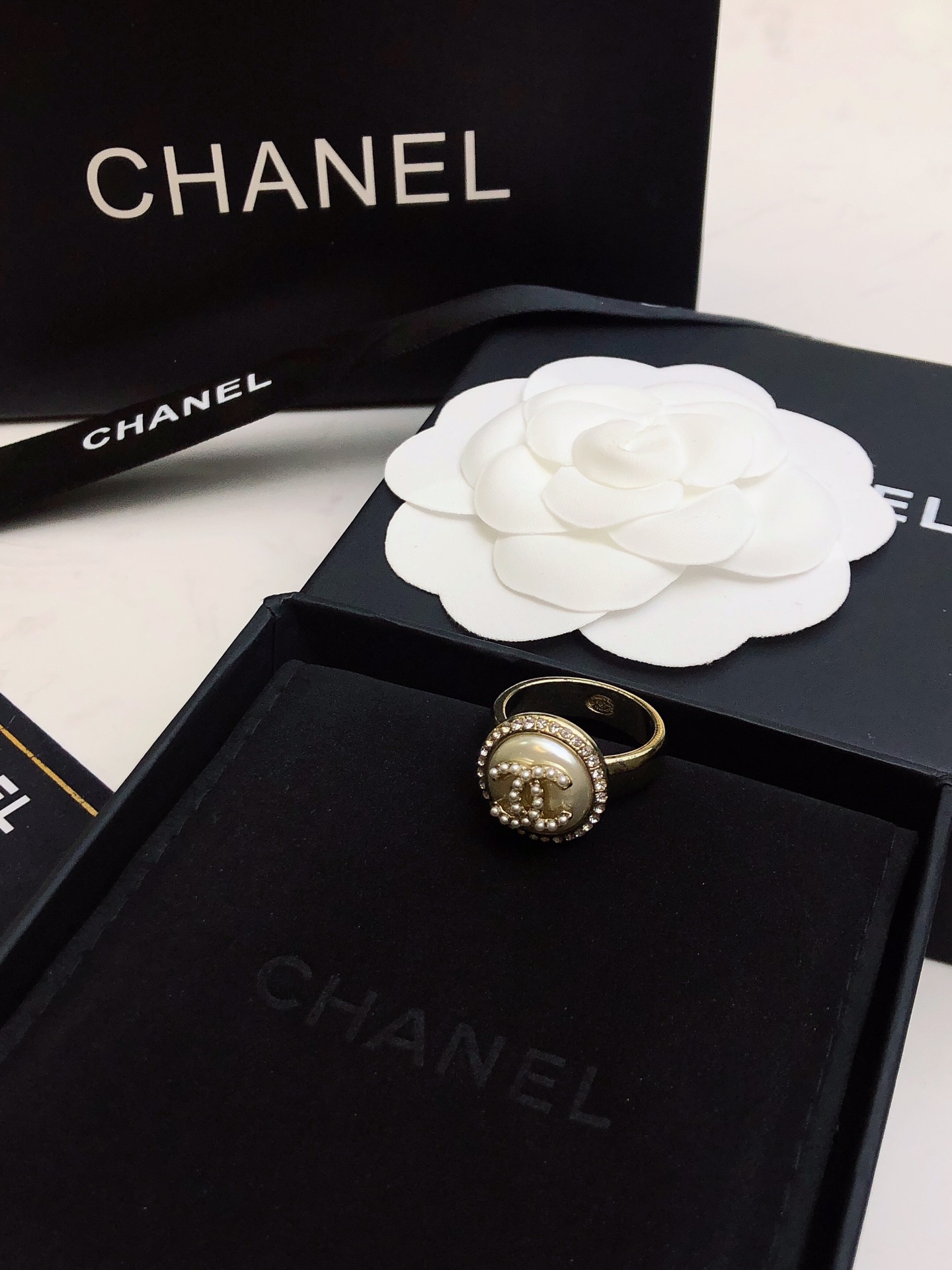 Chanel Haute Couture Haute Couture Fine Jewelry Necklace Bracelet Ring 4