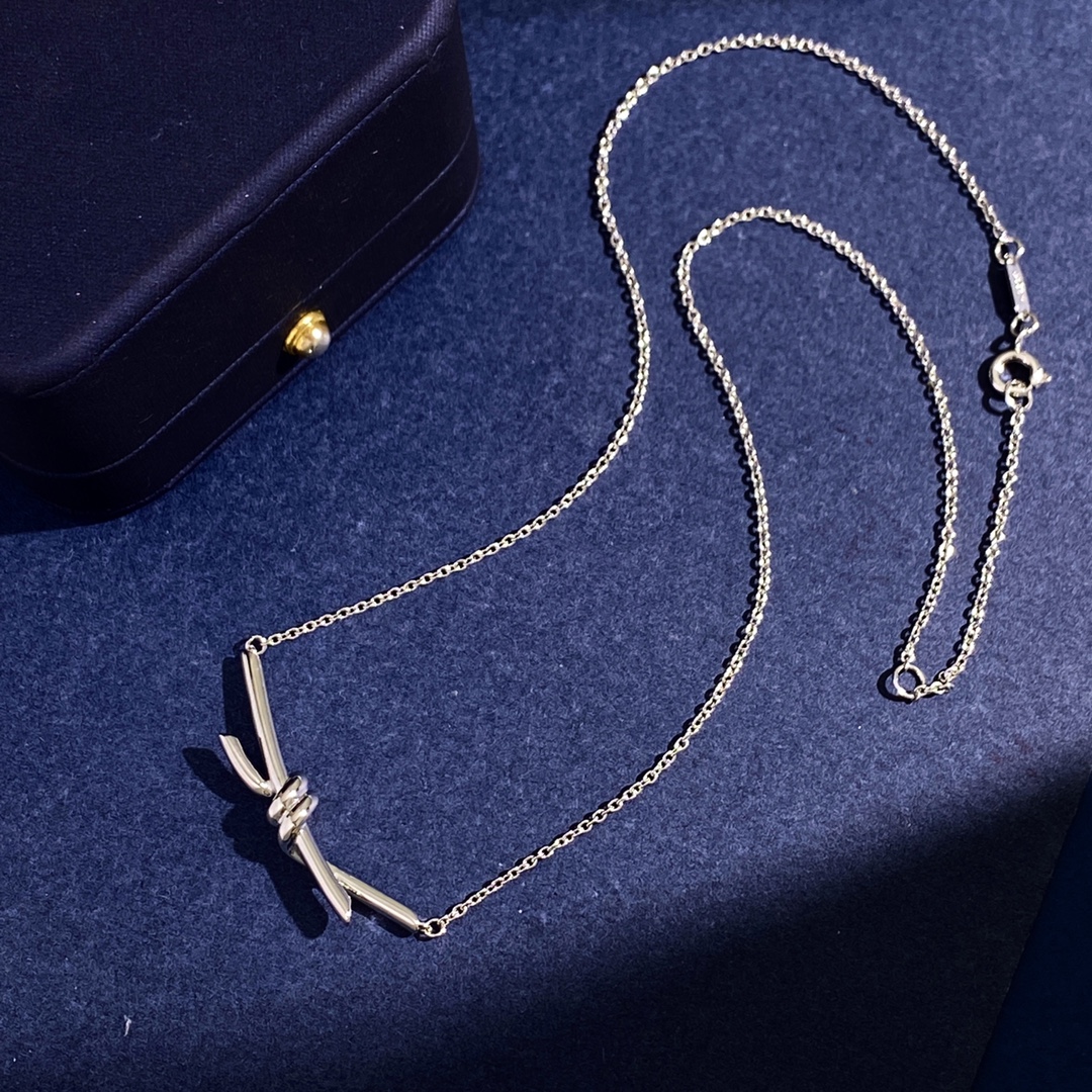 Tiffany & Co. 项链童瑶宋轶同款TFN蒂芙尼Tiffany knot 绳结光面项链到货 电镀18k金白金 2个色:黄金色 白金色