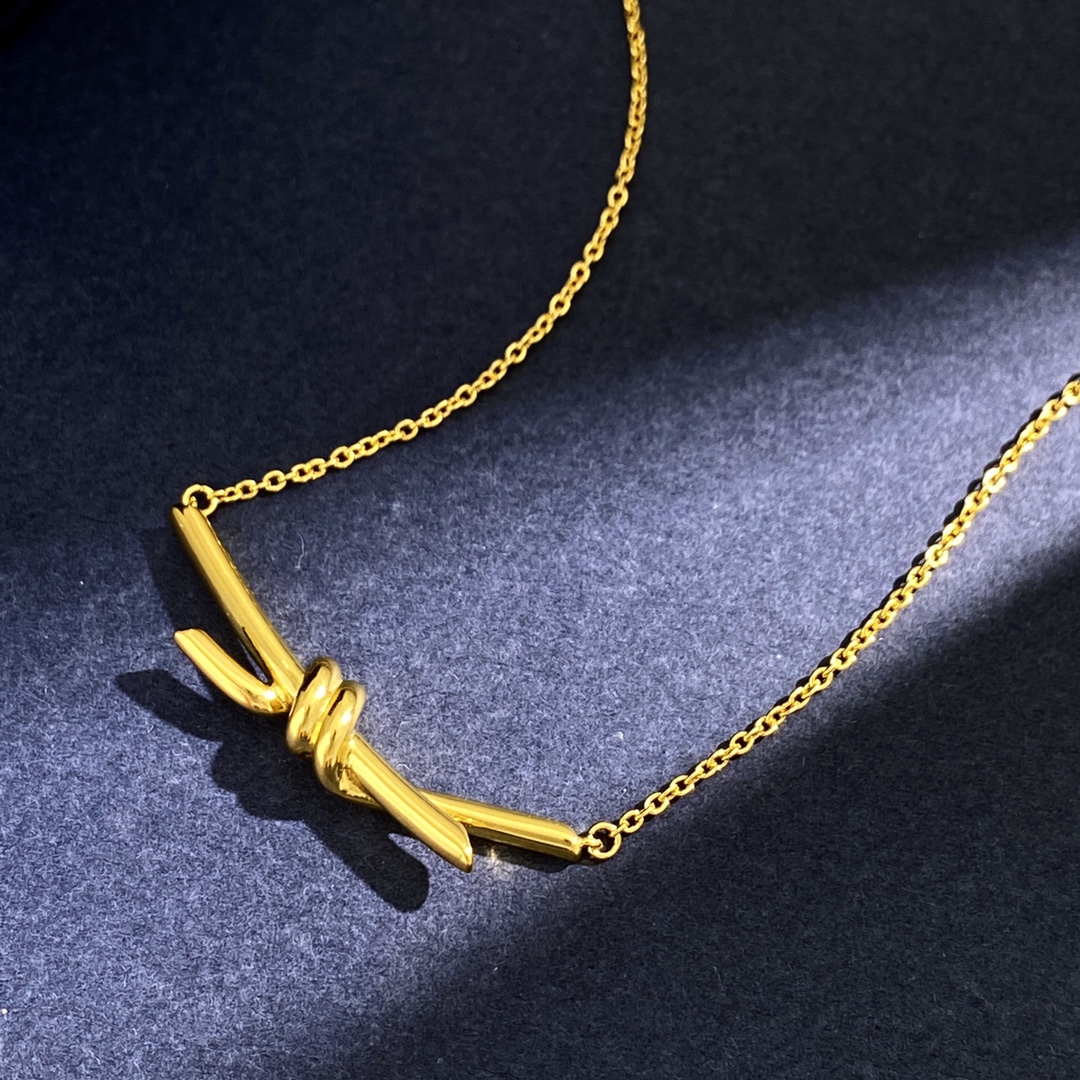 Tiffany & Co. 项链童瑶宋轶同款TFN蒂芙尼Tiffany knot 绳结光面项链到货 电镀18k金白金 2个色:黄金色 白金色