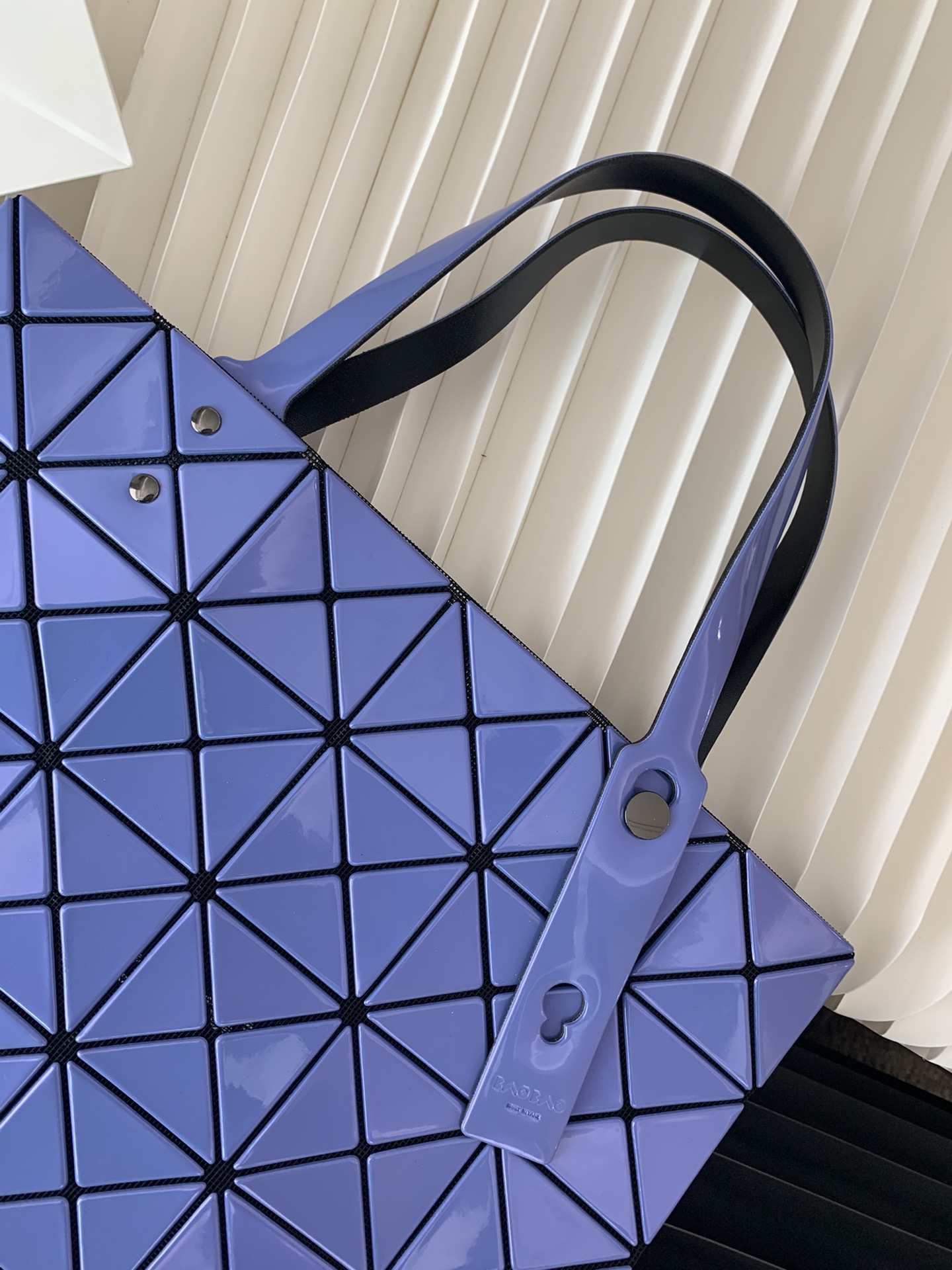 Issey Miyake Bao Bao Prism Tote Bag - Travel Essential, Foldable Design 6 i1657955048 1040 4