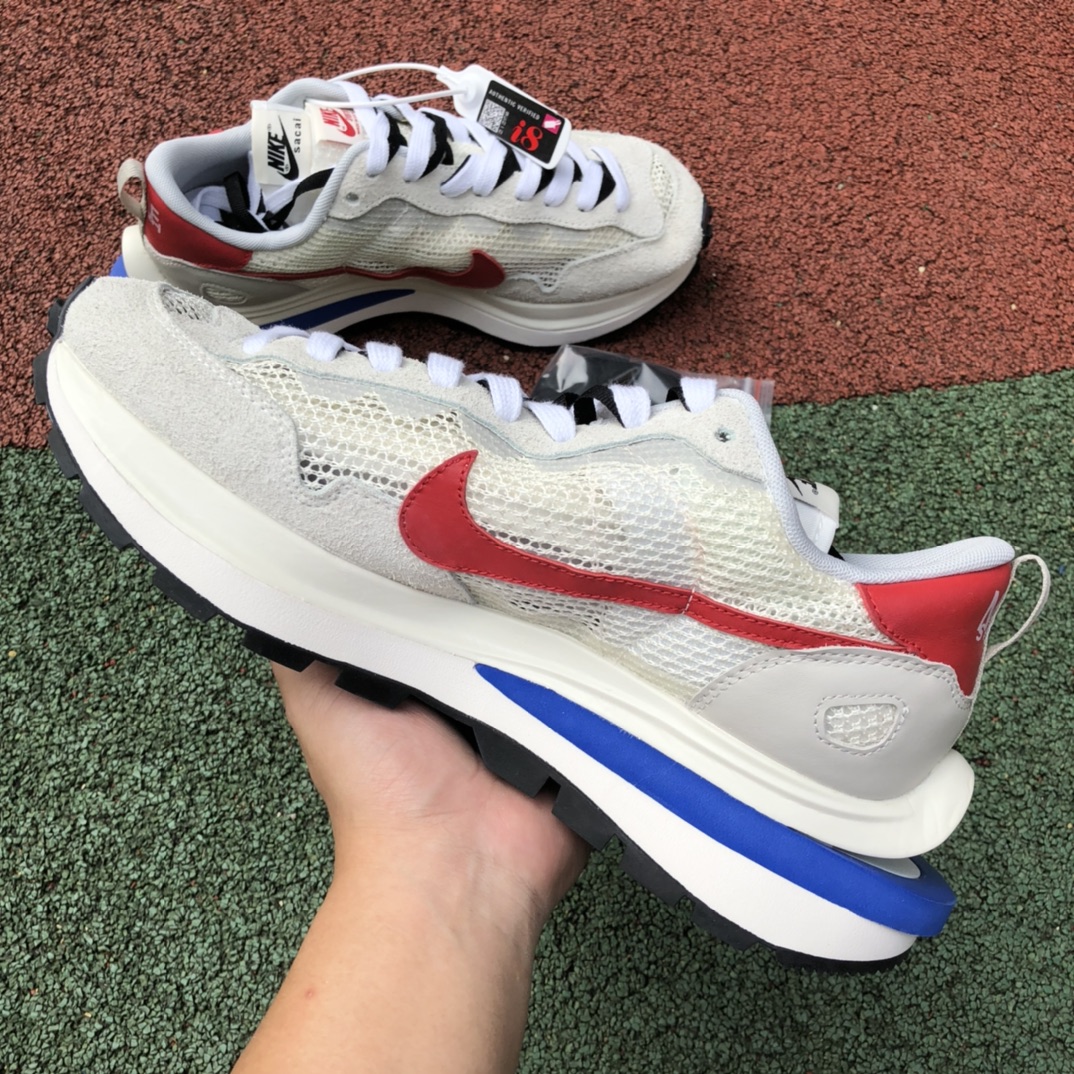 360  Nike Vaporwaffle x Sacai联名 白蓝红 跑鞋 CV1363-100