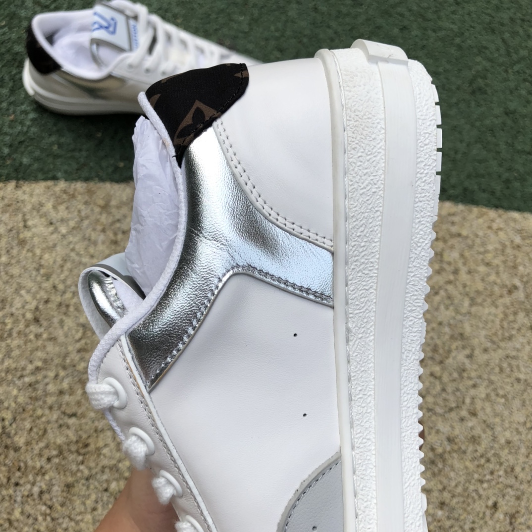 Louis vuitton Louis Vuitton CHARLE sneakers off-white blue