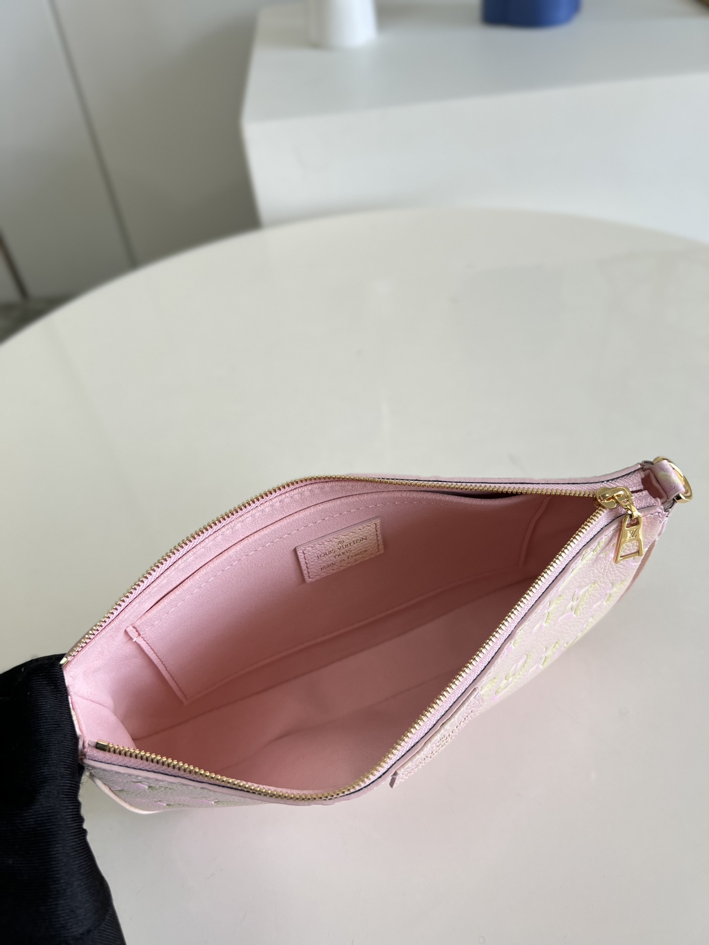 罗意威 Loewe 高定经典皮革女包手袋 #2C048FF2 8
