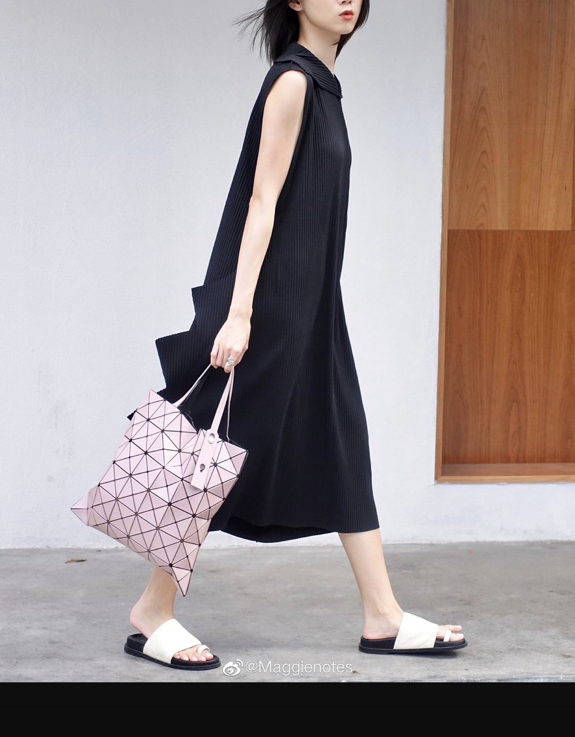 Issey Miyake BAO BAO Geometric Tote Bag - Matte Polarized Pink 6 i1657963149 5449 4