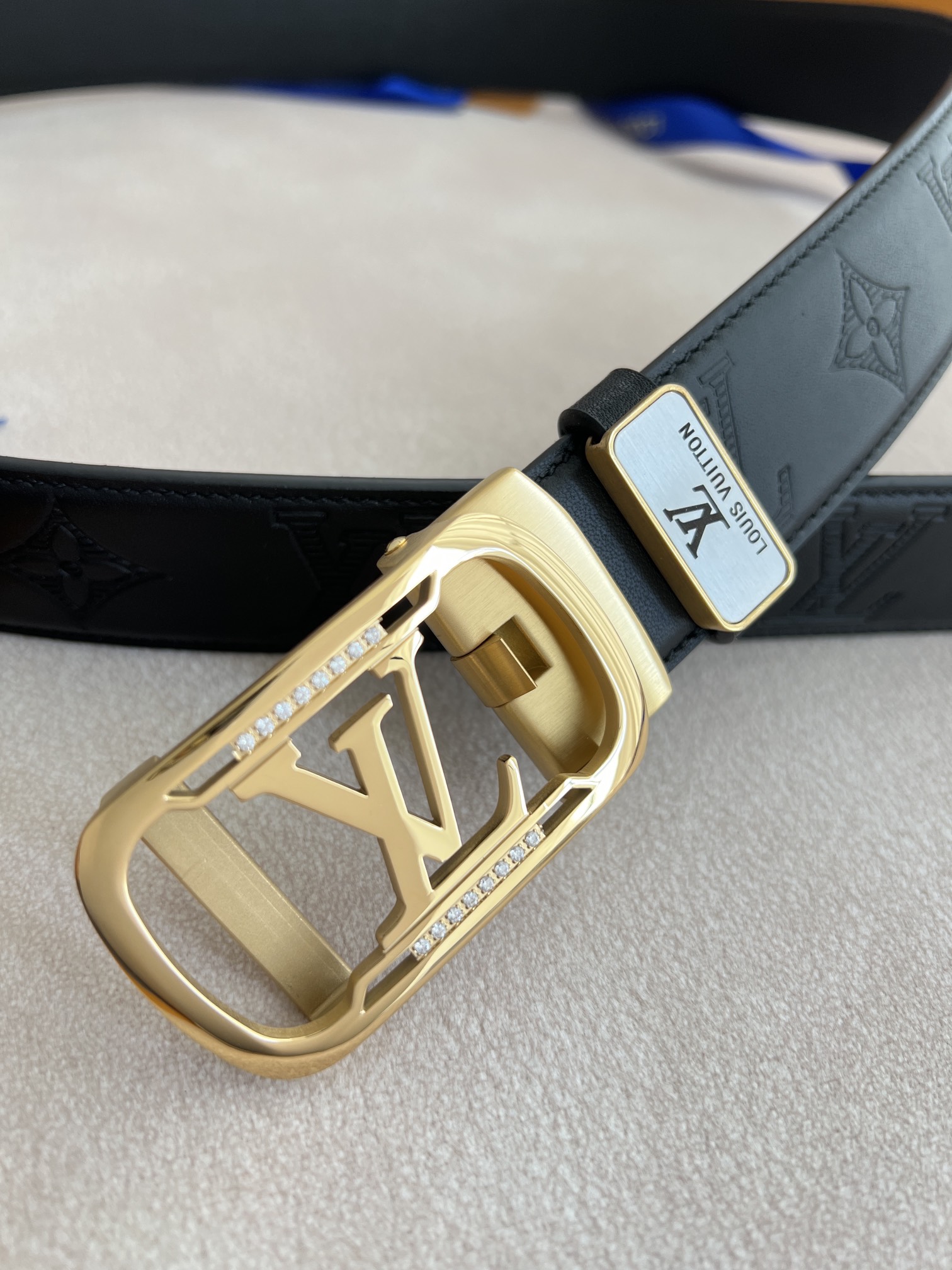 品名LV..路易..威登腰带️自动带