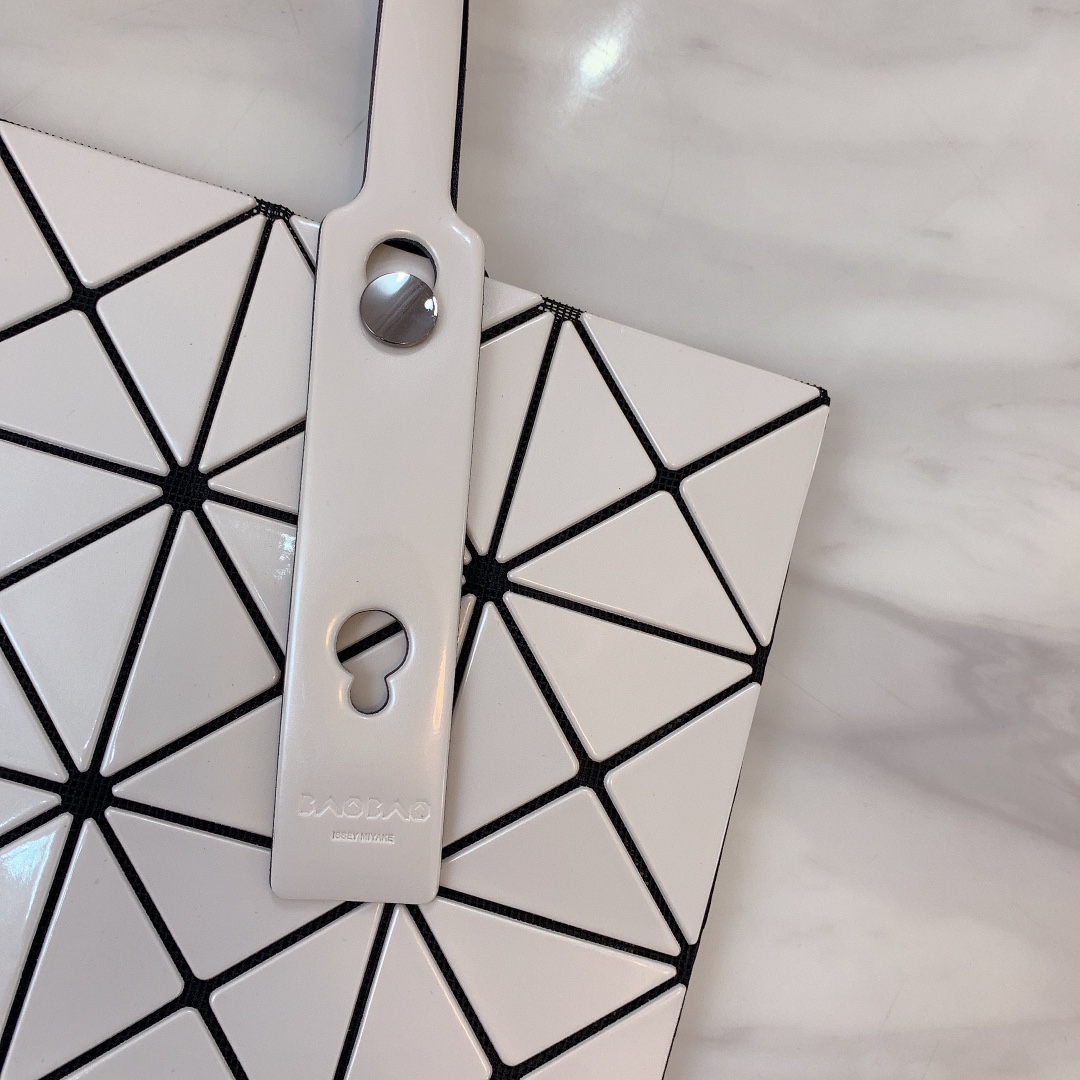 Issey Miyake Bao Bao 6x6 Tote Bag - White, Foldable Travel Essential 6 i1657968215 8897 5