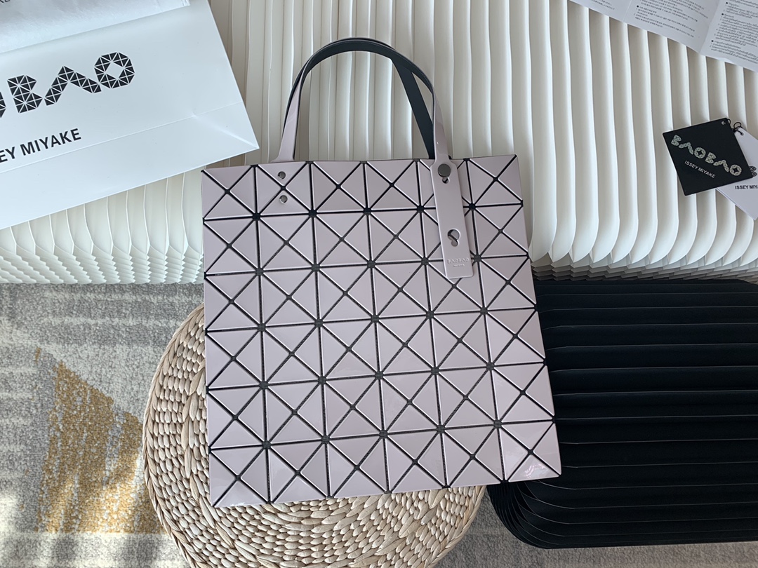Issey Miyake Bao Bao 6x6 Tote Bag Foldable Travel Essential - 3 i1657969269 1684 1